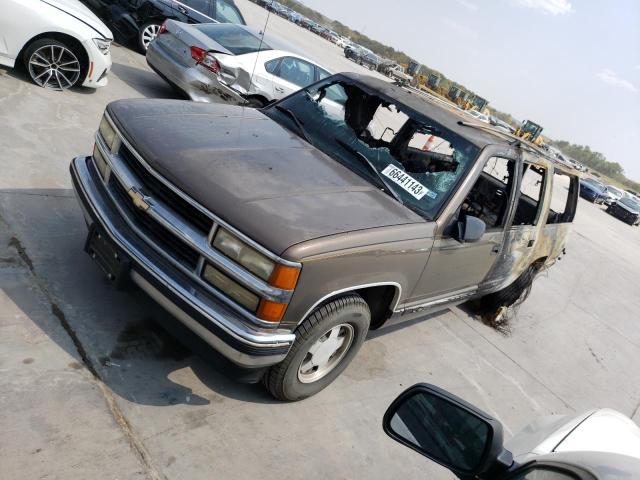 CHEVROLET SUBURBAN 1997 3gnec16r1vg127004