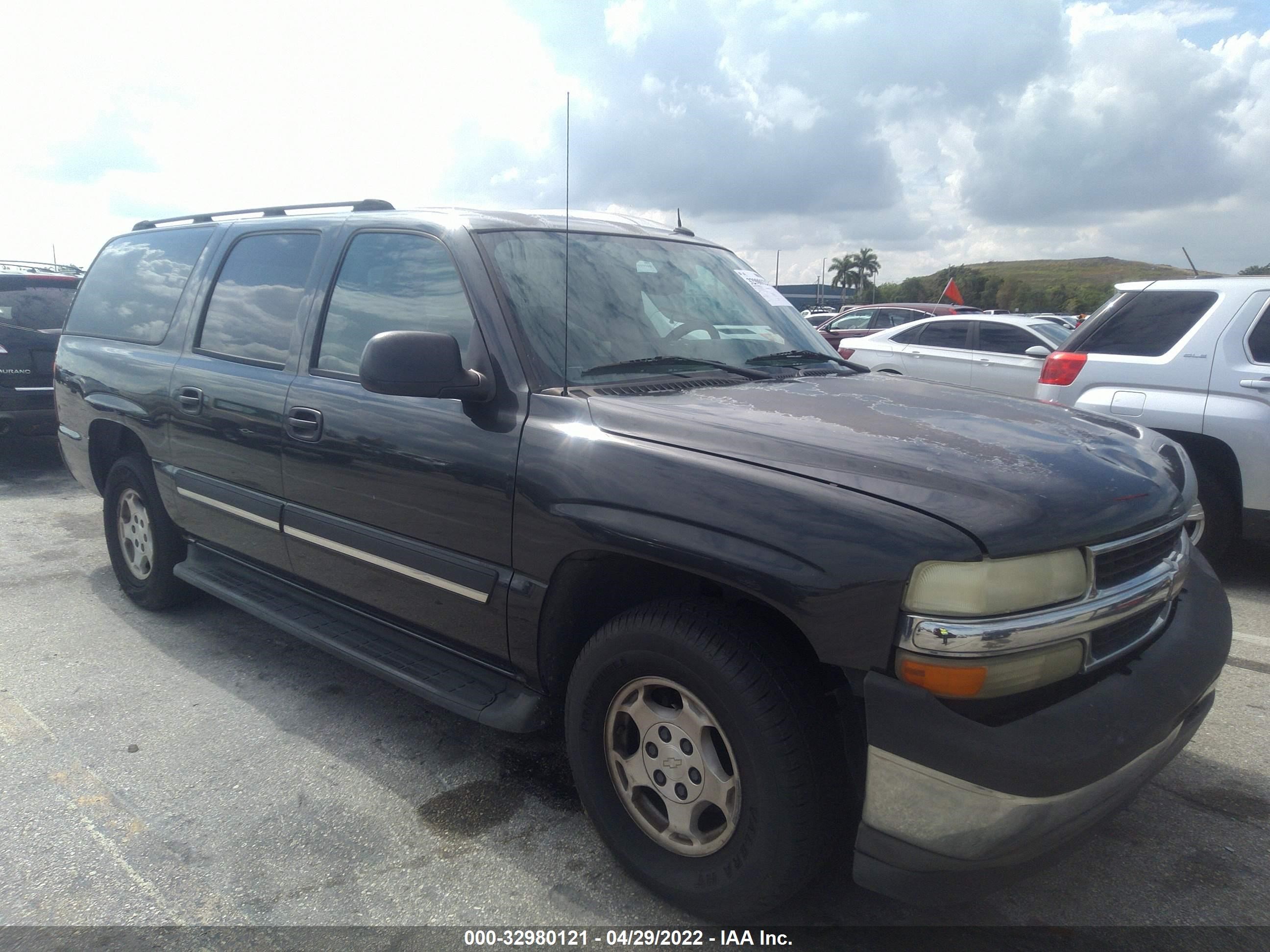 CHEVROLET SUBURBAN 2005 3gnec16z25g107263