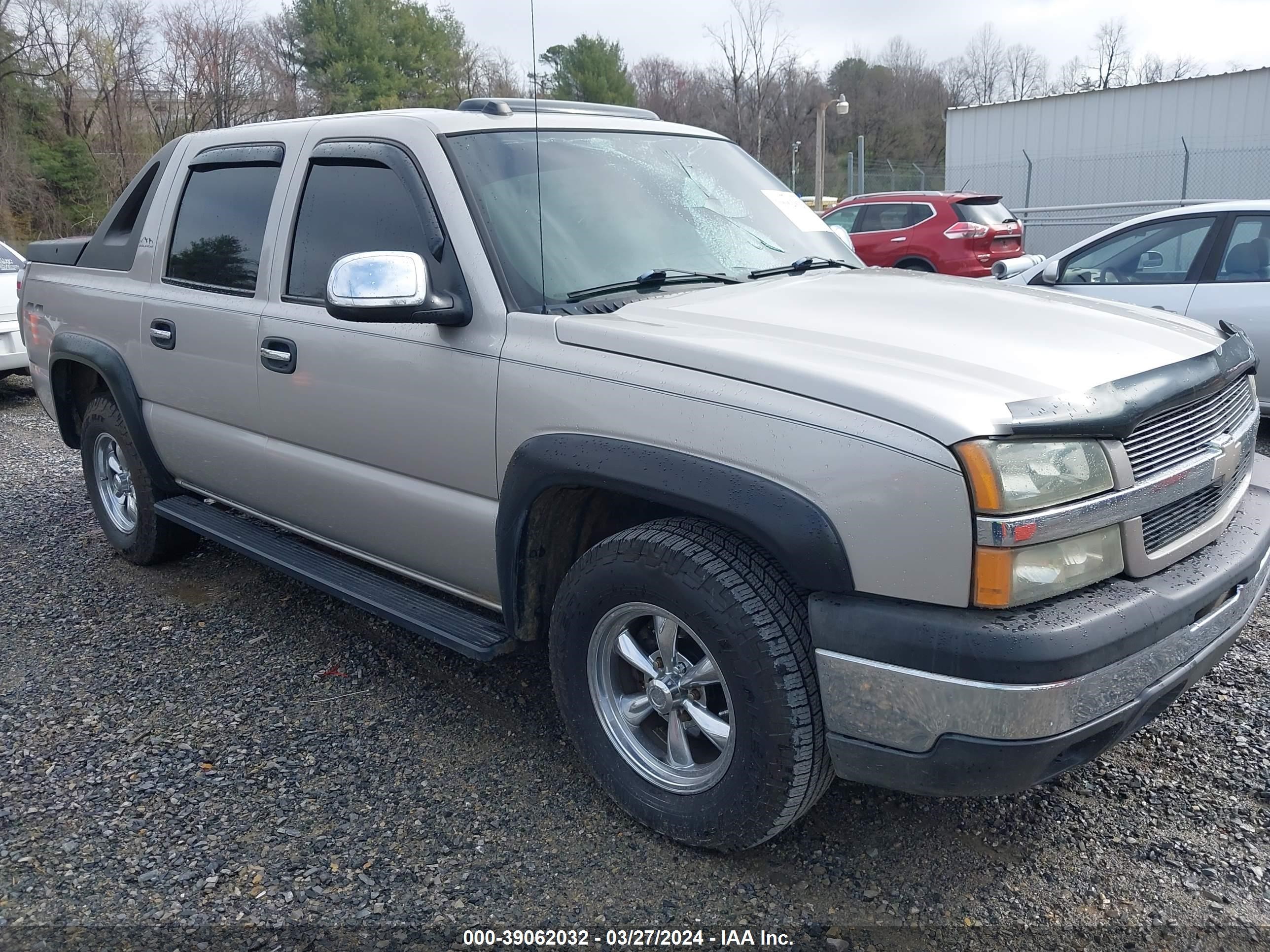 CHEVROLET AVALANCHE 2004 3gnek12t24g139620