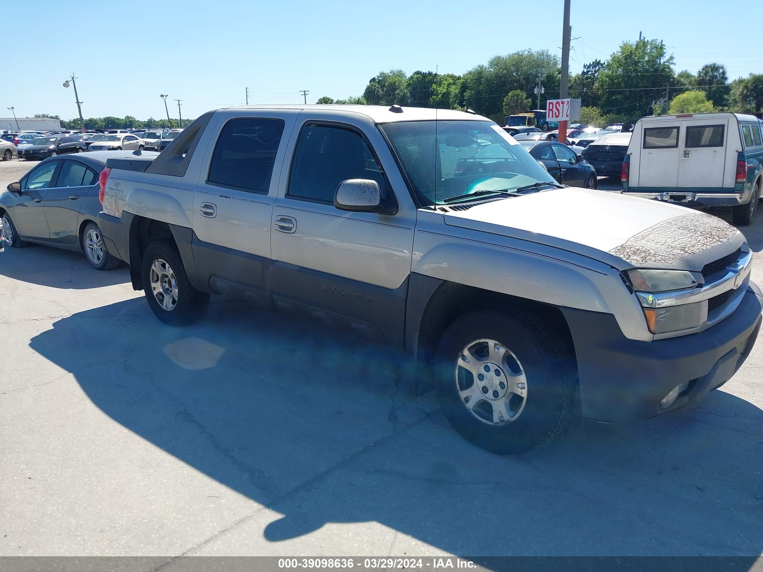 CHEVROLET AVALANCHE 2004 3gnek12t64g122142