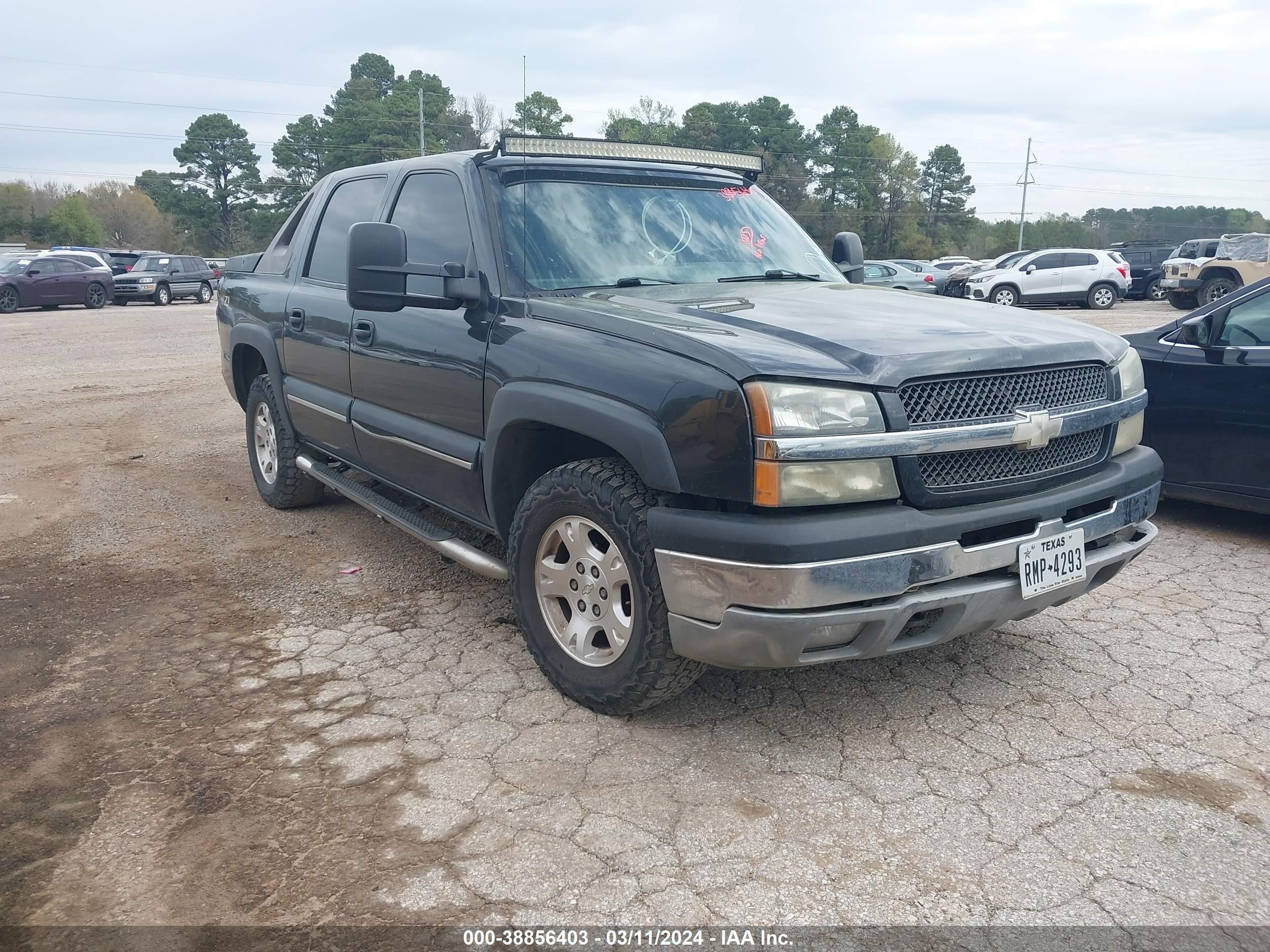 CHEVROLET AVALANCHE 2004 3gnek12t74g152475