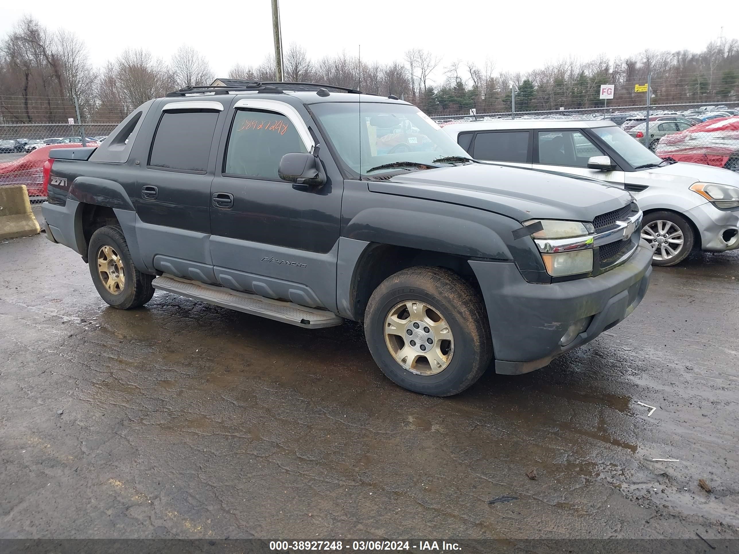 CHEVROLET AVALANCHE 2005 3gnek12z85g188293