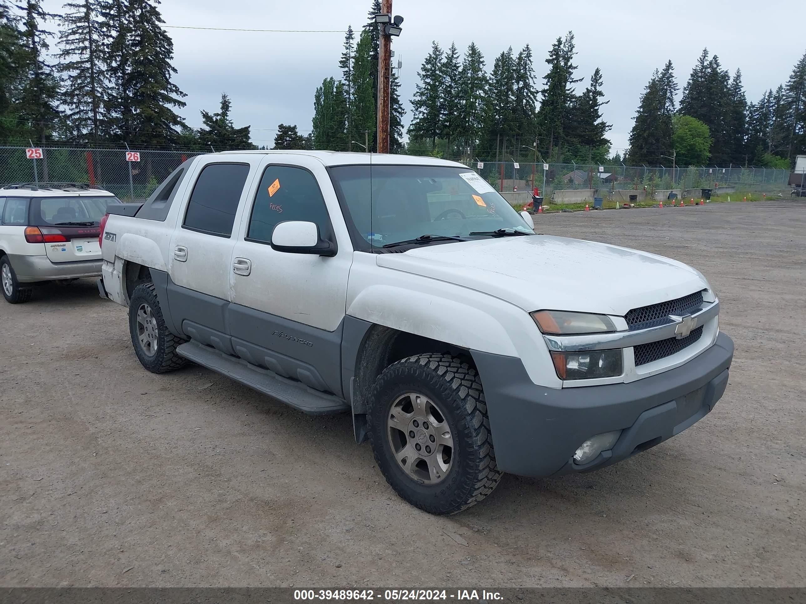 CHEVROLET AVALANCHE 2002 3gnek13tx2g274677