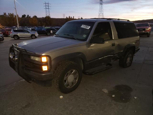 CHEVROLET TAHOE 1999 3gnek18r1xg148034