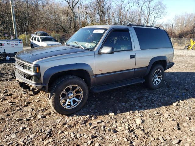 CHEVROLET TAHOE K150 1999 3gnek18r4xg152398