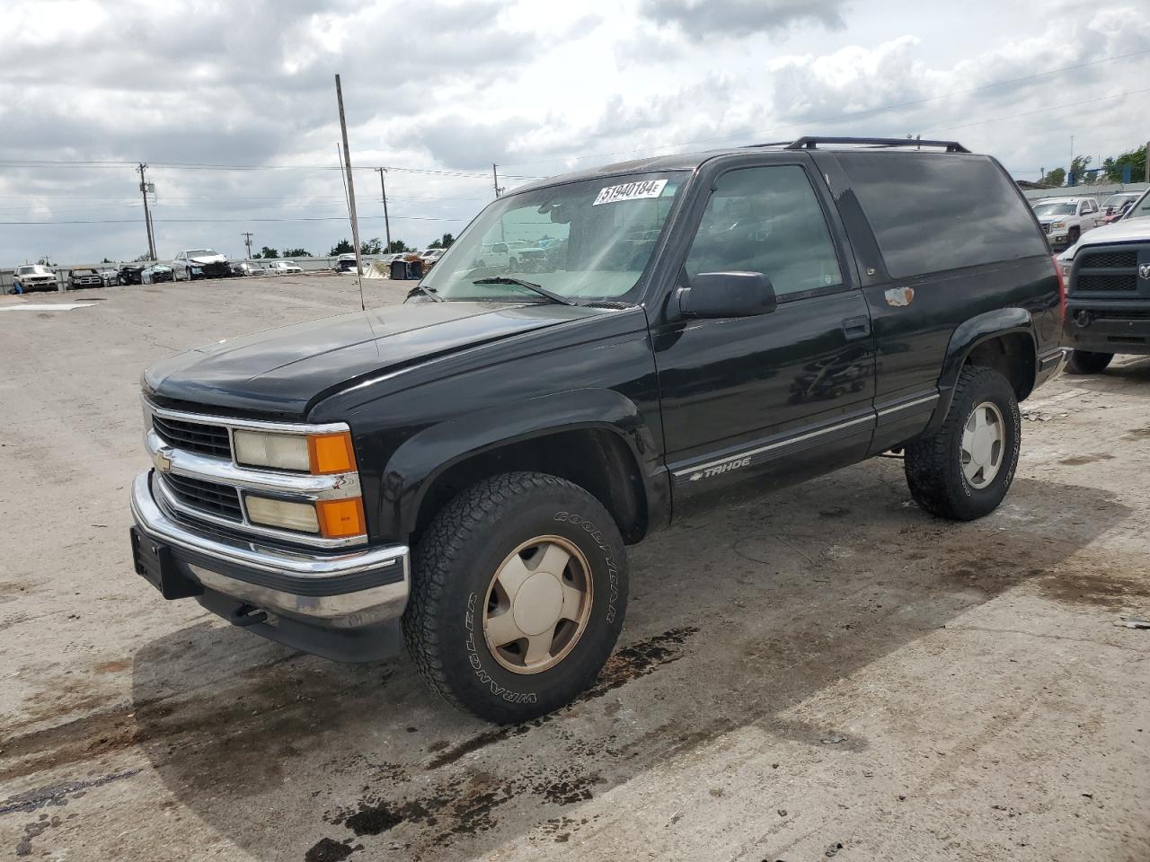 CHEVROLET TAHOE 1999 3gnek18rxxg195840