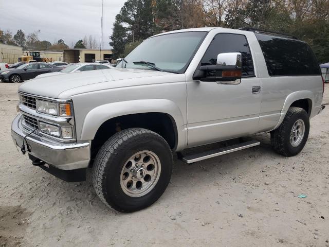 CHEVROLET TAHOE 1998 3gnek18s0wg142016