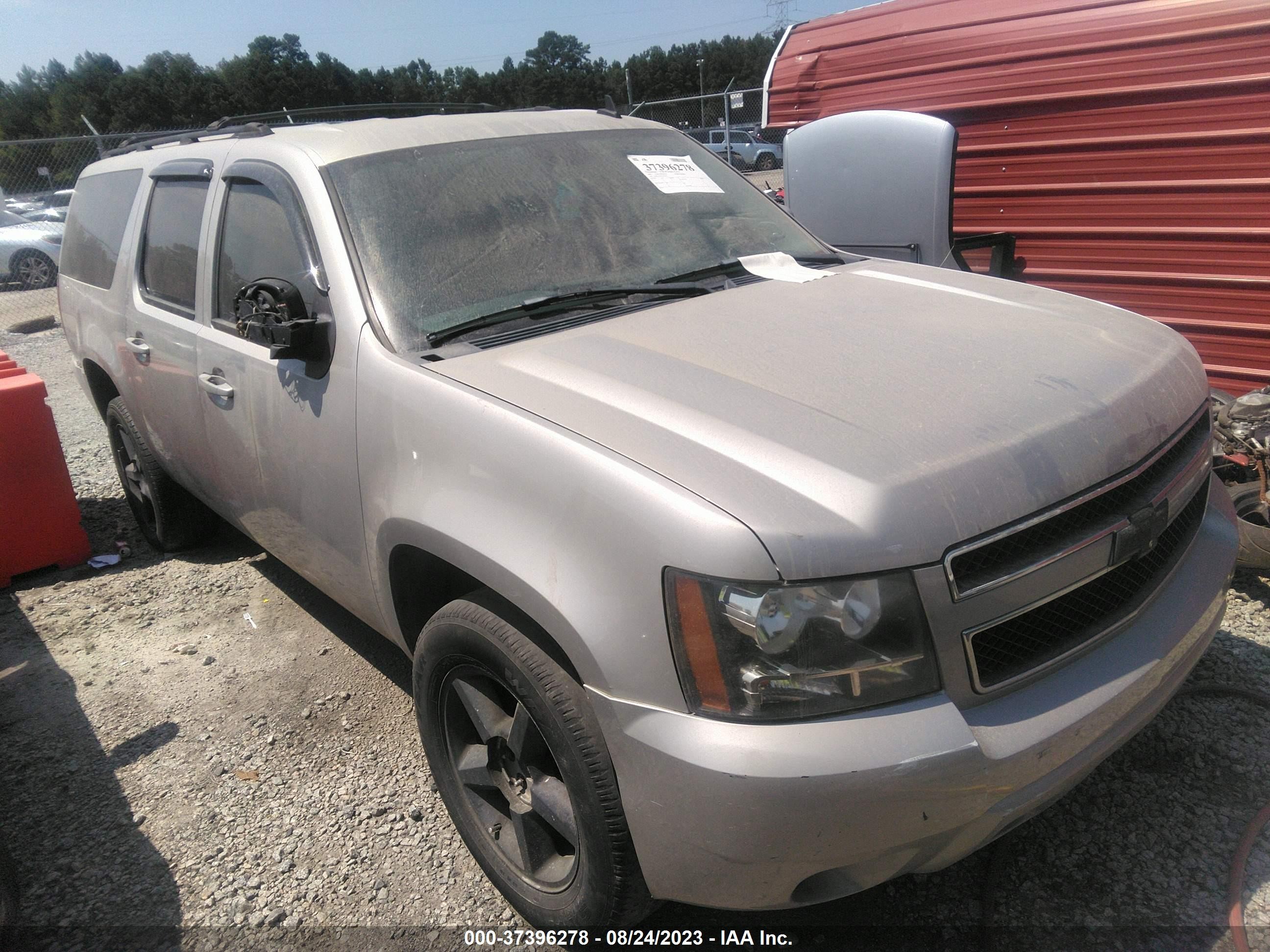 CHEVROLET SUBURBAN 2007 3gnfk16367g121902