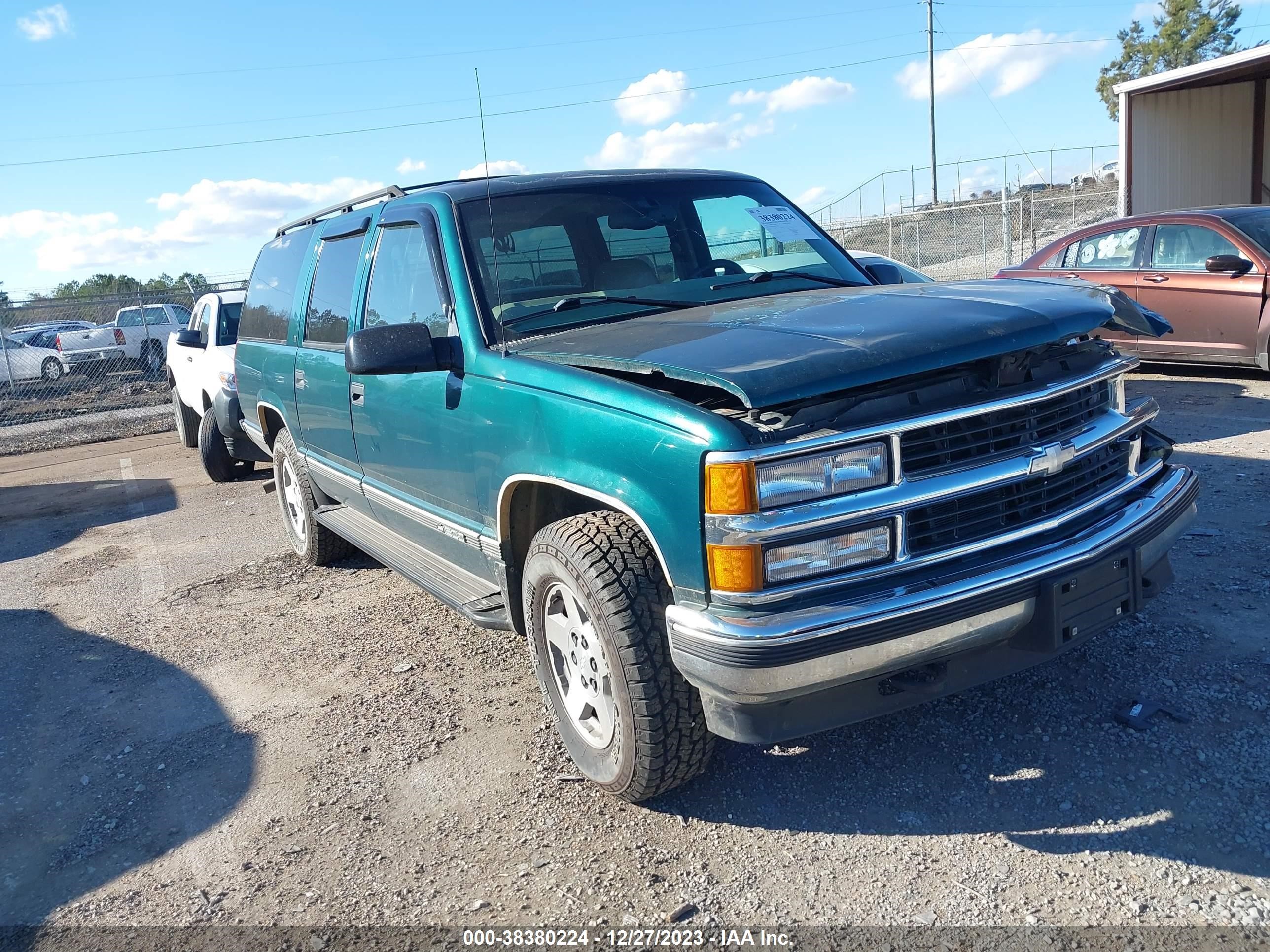 CHEVROLET SUBURBAN 1997 3gnfk16r1vg129701