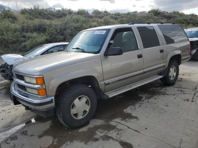 CHEVROLET SUBURBAN 1999 3gnfk16r3xg263421