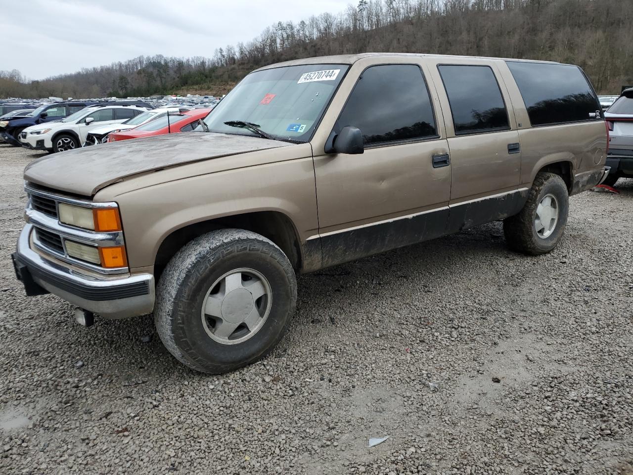 CHEVROLET SUBURBAN 1996 3gnfk16r7tg134639