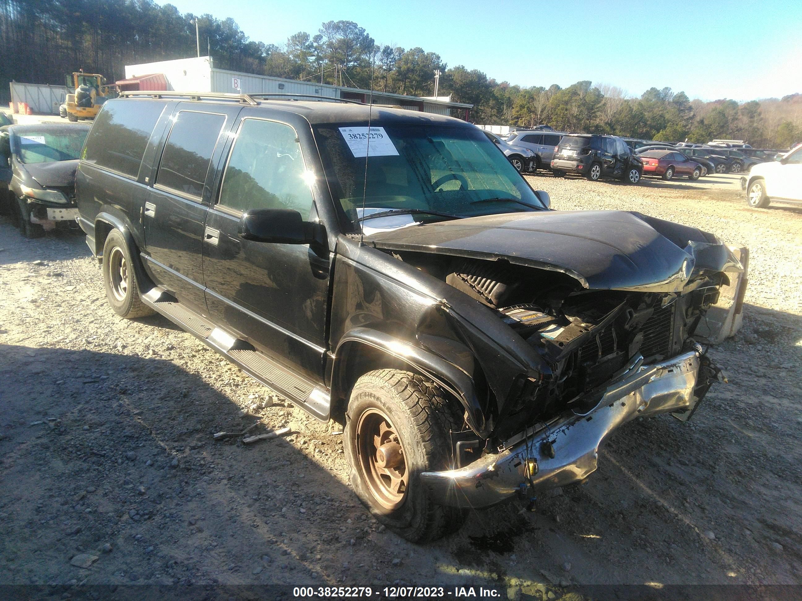 CHEVROLET SUBURBAN 1997 3gnfk16r9vg137187