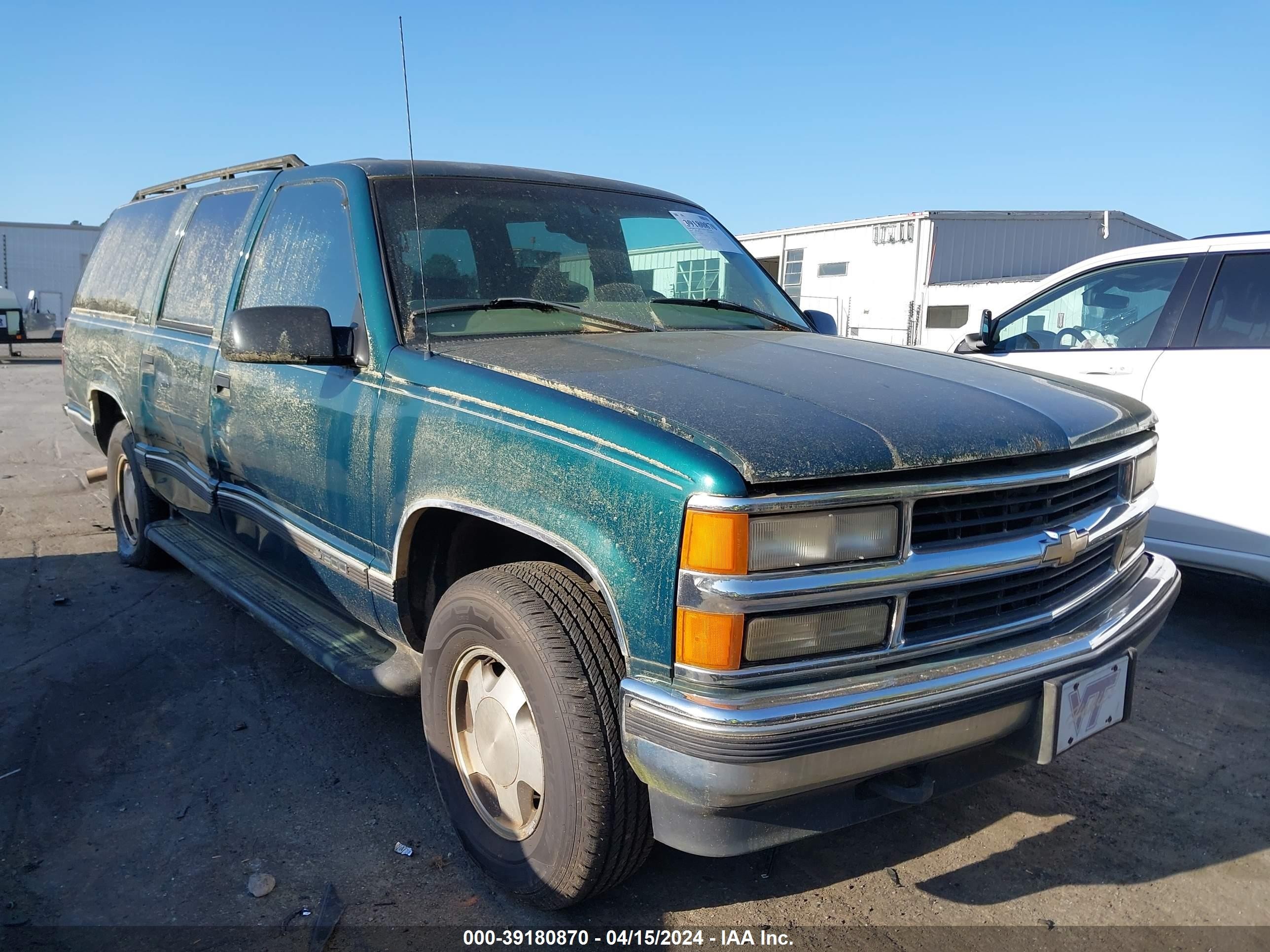 CHEVROLET SUBURBAN 1998 3gnfk16rxwg108959