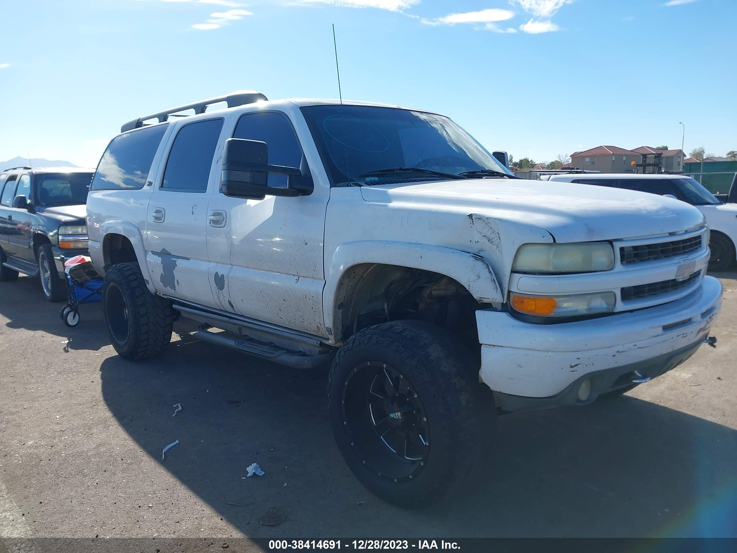 CHEVROLET SUBURBAN 2001 3gnfk16t41g227448