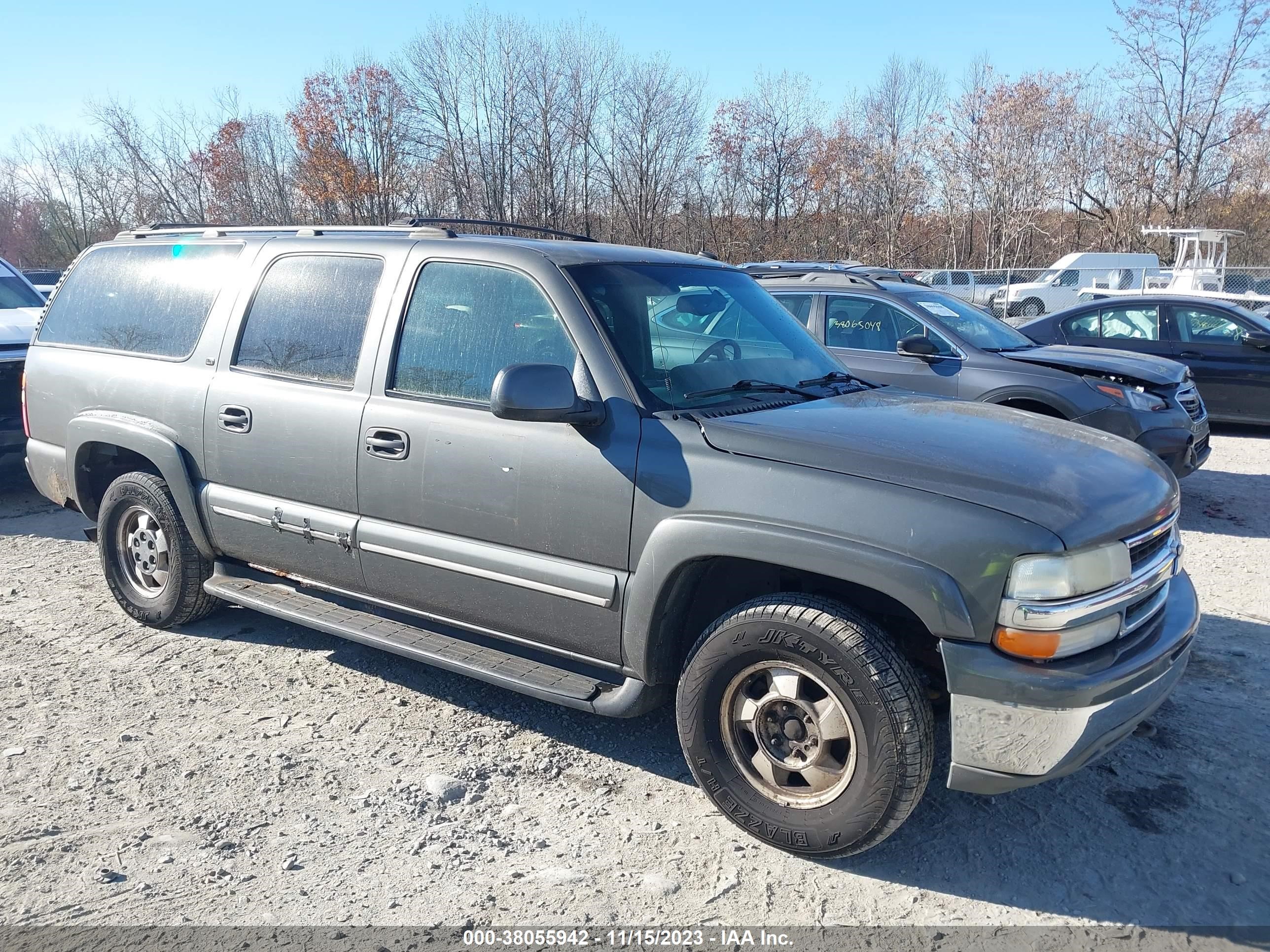 CHEVROLET SUBURBAN 2002 3gnfk16z12g304606