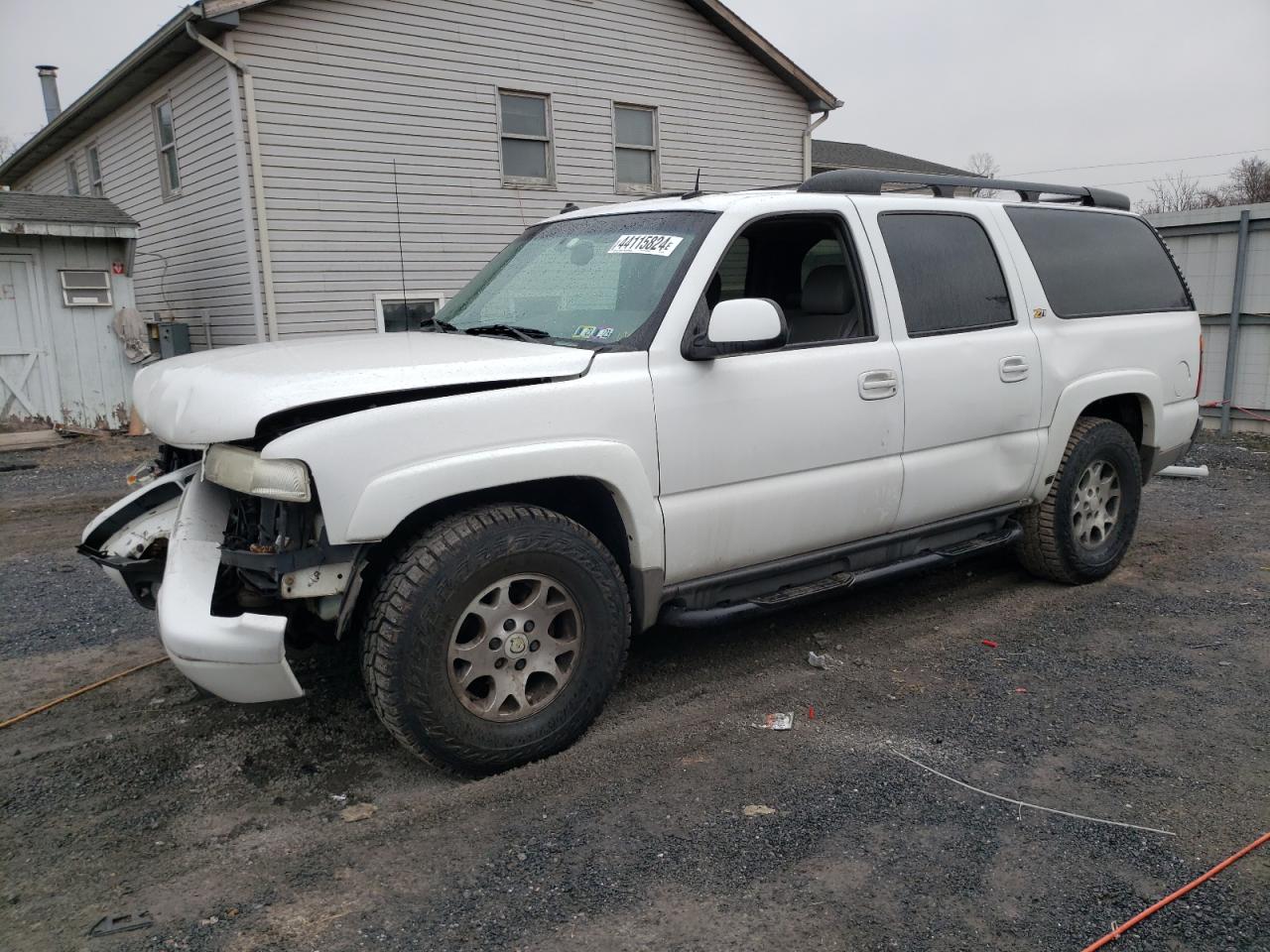 CHEVROLET SUBURBAN 2003 3gnfk16z83g152762