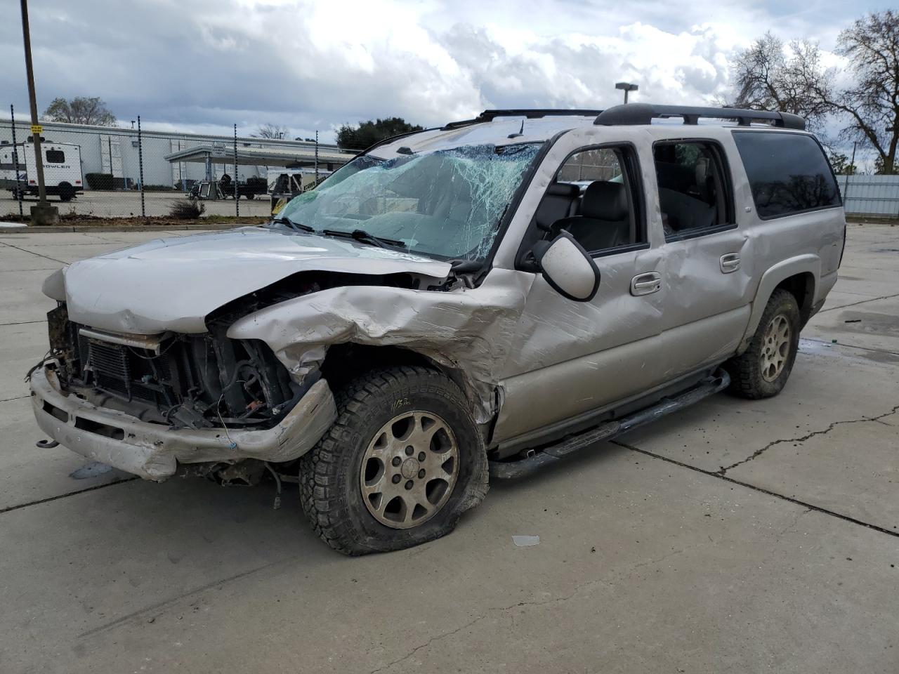 CHEVROLET SUBURBAN 2005 3gnfk16z85g179463