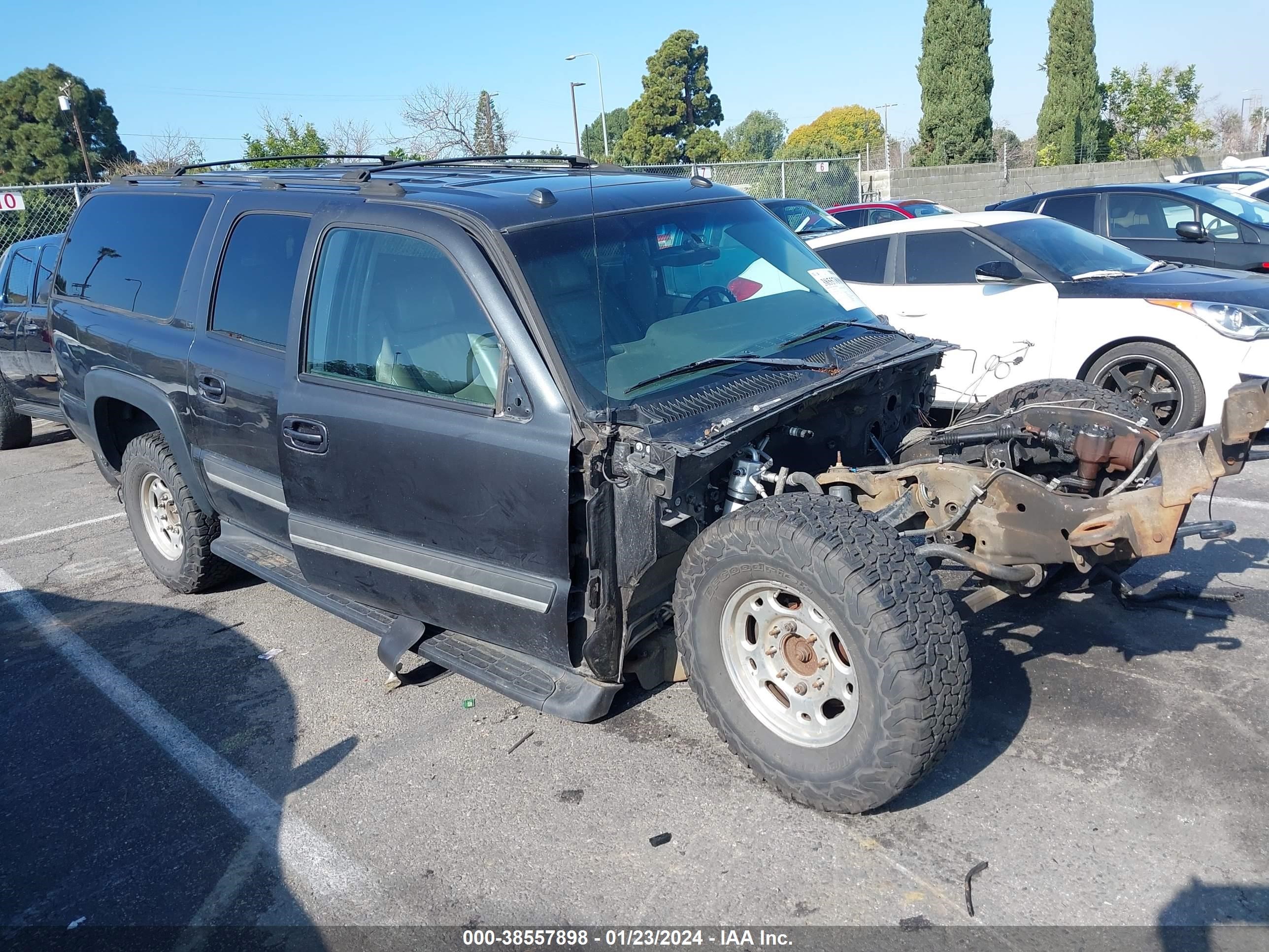 CHEVROLET SUBURBAN 2005 3gngk26u35g218281