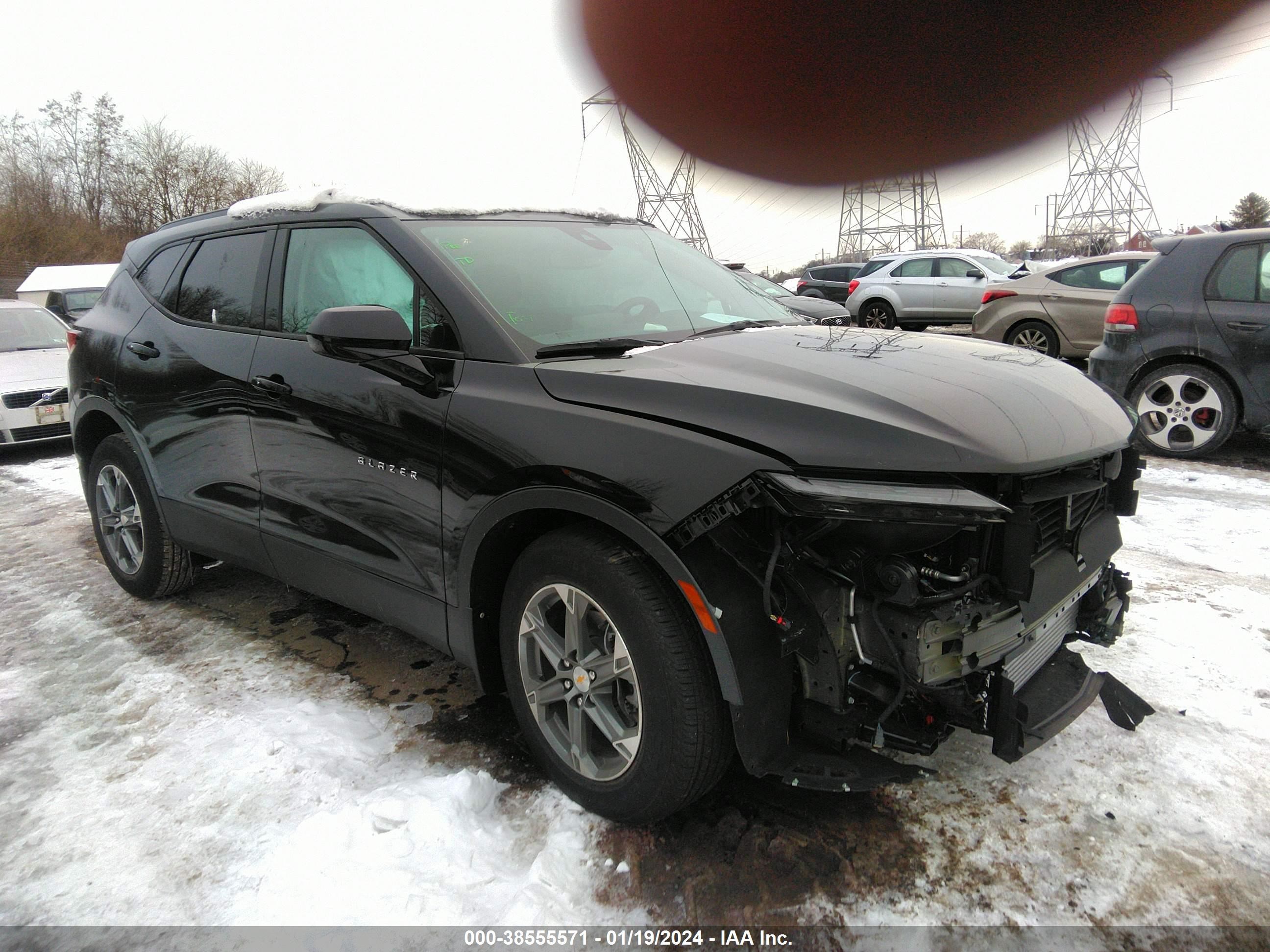 CHEVROLET BLAZER 2023 3gnkbcr41ps223393