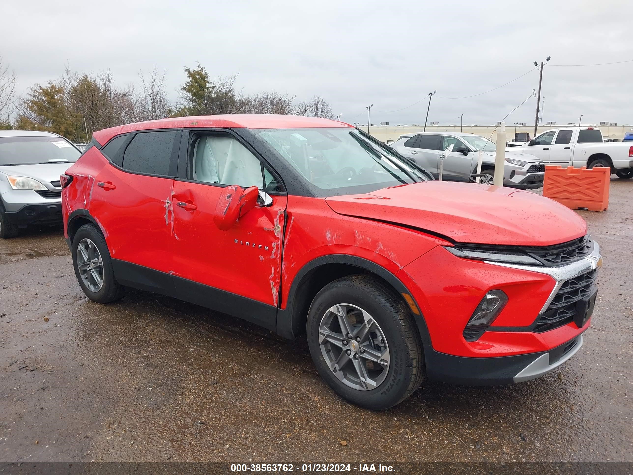 CHEVROLET BLAZER 2023 3gnkbcr45ps219881