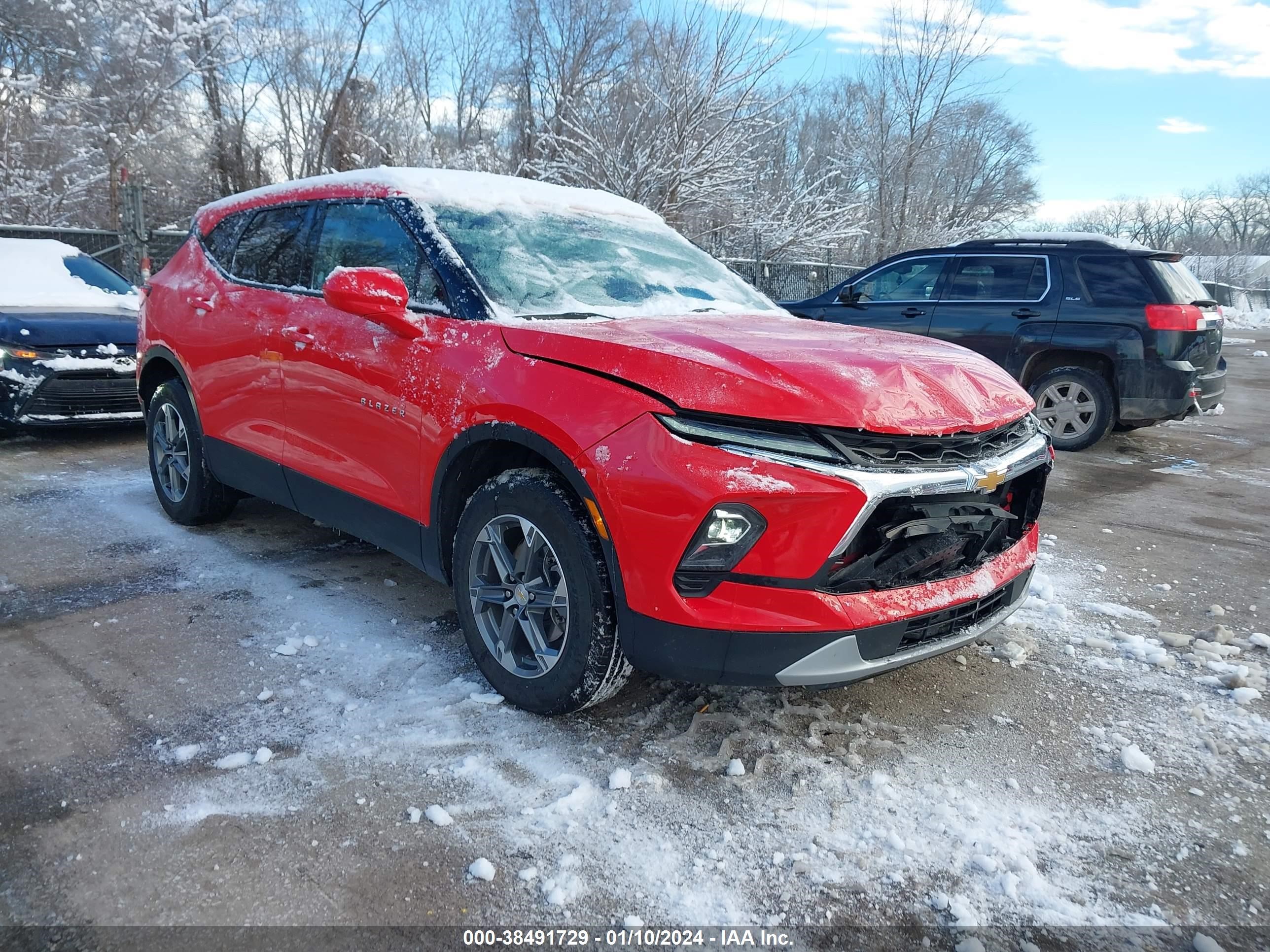 CHEVROLET BLAZER 2023 3gnkbcr47ps194739