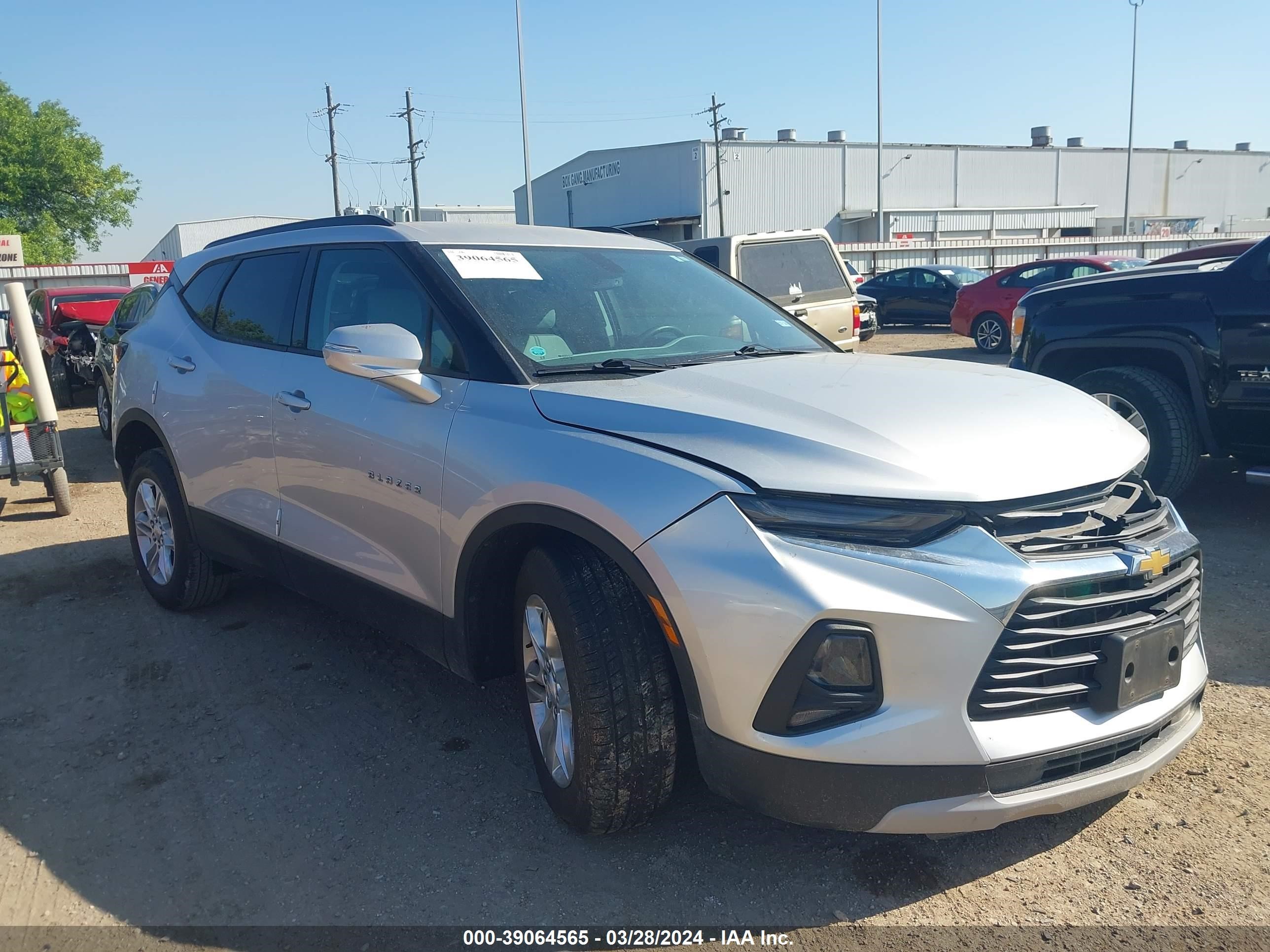 CHEVROLET BLAZER 2019 3gnkbcrs9ks684719