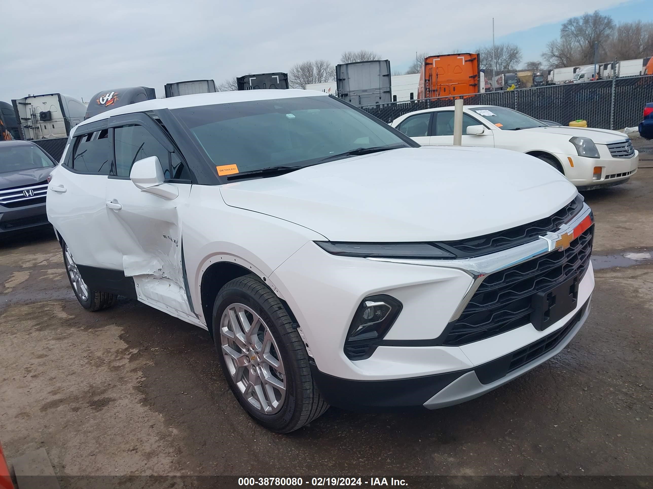 CHEVROLET BLAZER 2023 3gnkbhr4xps104089