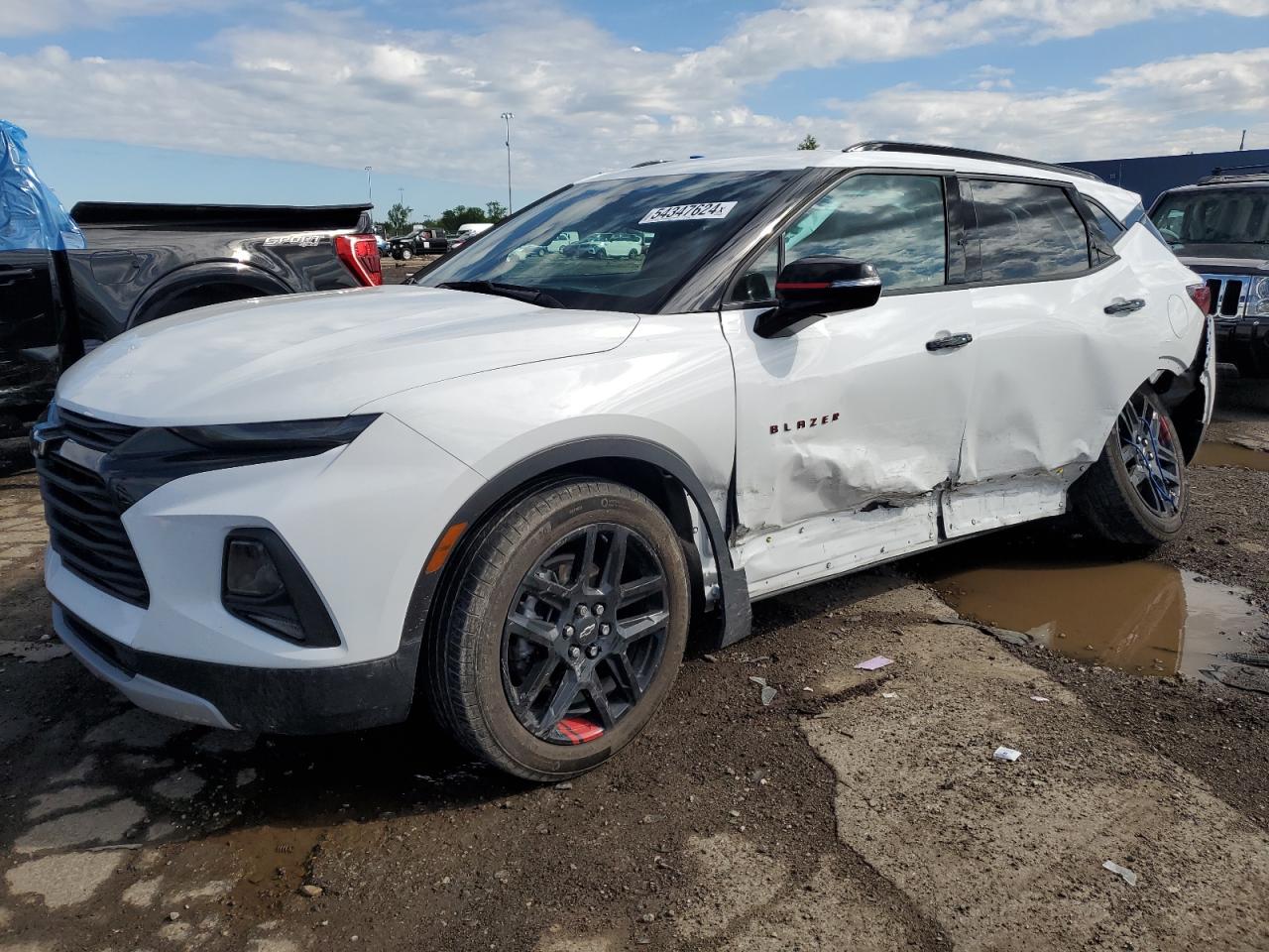 CHEVROLET BLAZER 2021 3gnkbhrs8ms585048