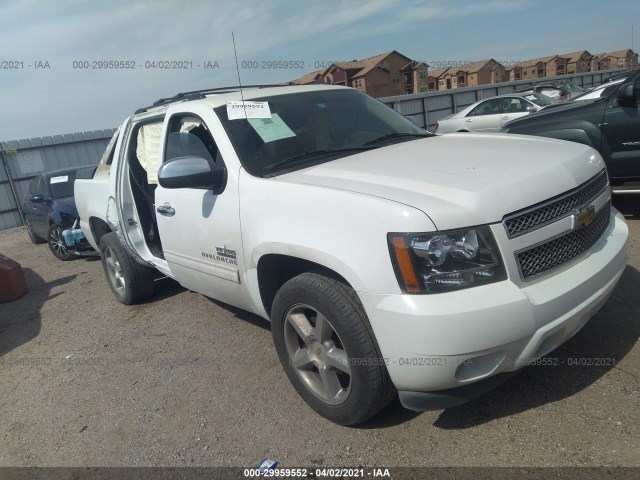 CHEVROLET AVALANCHE 2011 3gnmcee01bg399196