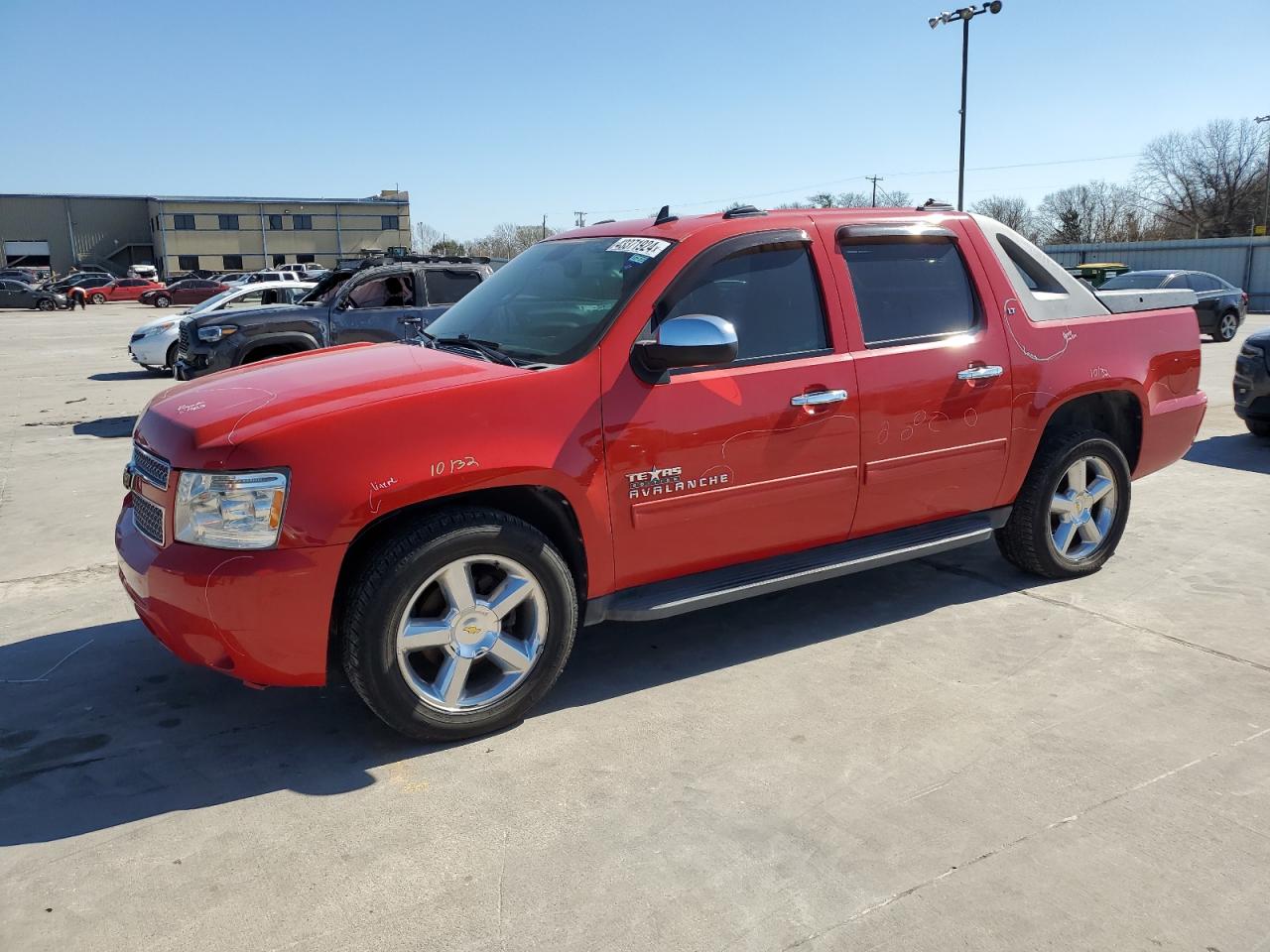 CHEVROLET AVALANCHE 2011 3gnmcfe01bg316047