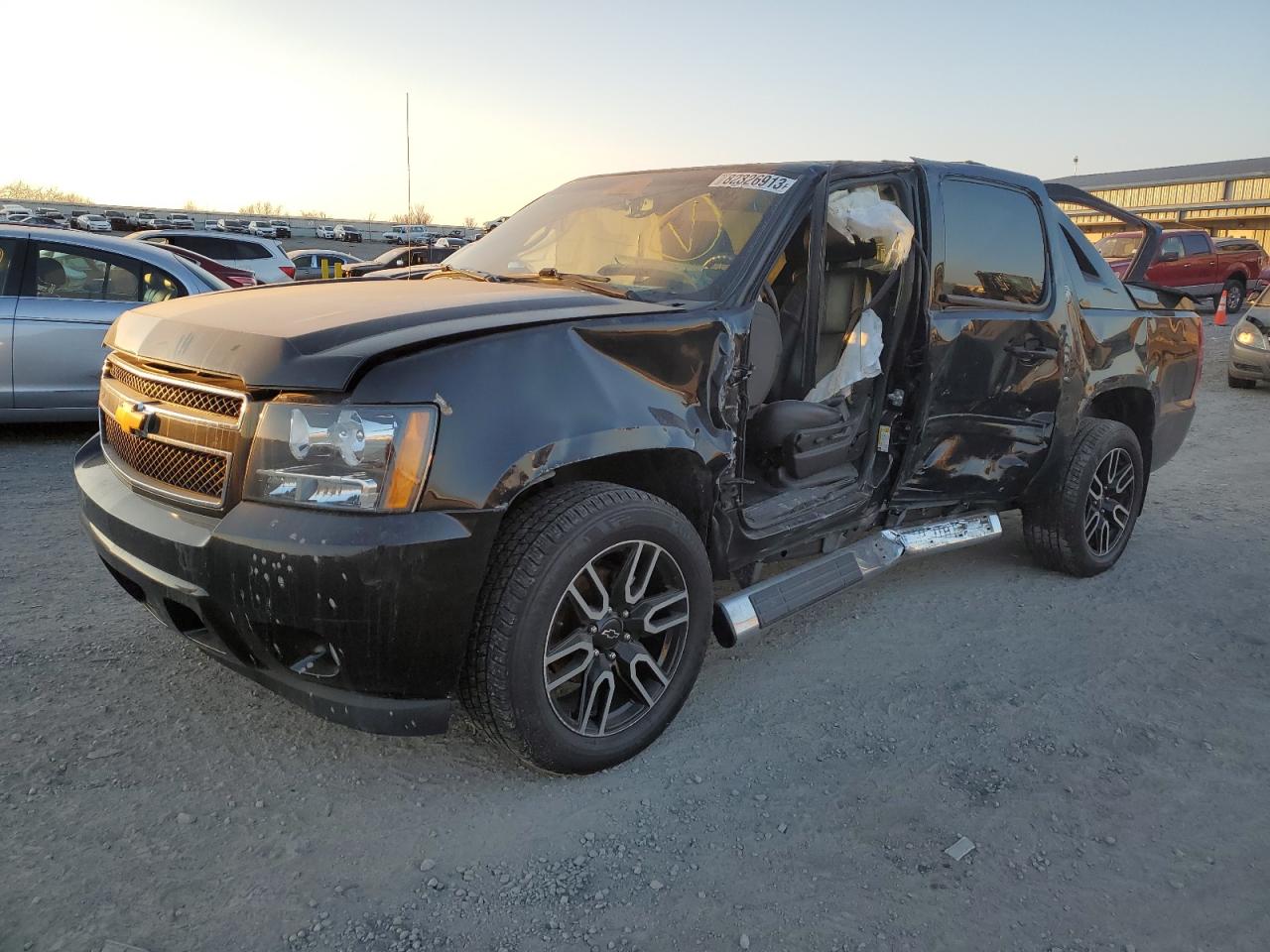 CHEVROLET AVALANCHE 2013 3gntkfe71dg208994