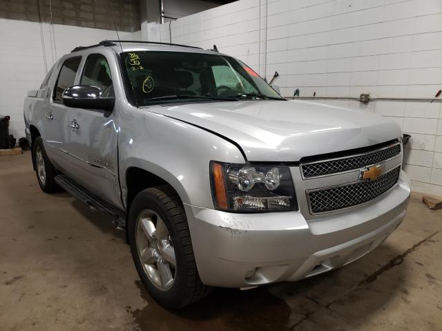 CHEVROLET AVALANCHE 2013 3gntkge70dg306386