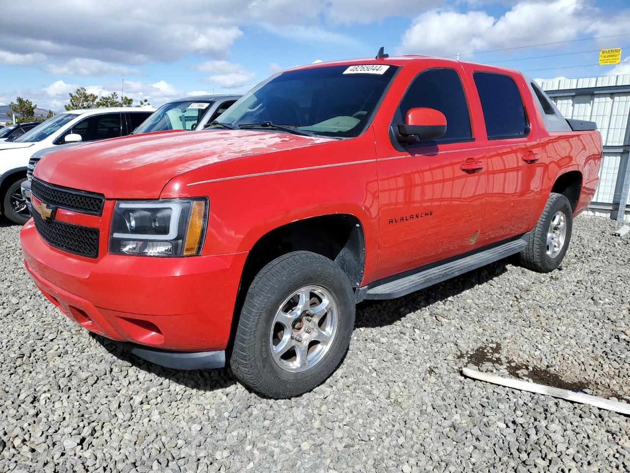 CHEVROLET AVALANCHE 2010 3gnvkee04ag252005