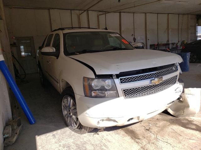 CHEVROLET AVALANCHE 2010 3gnvkge09ag140957