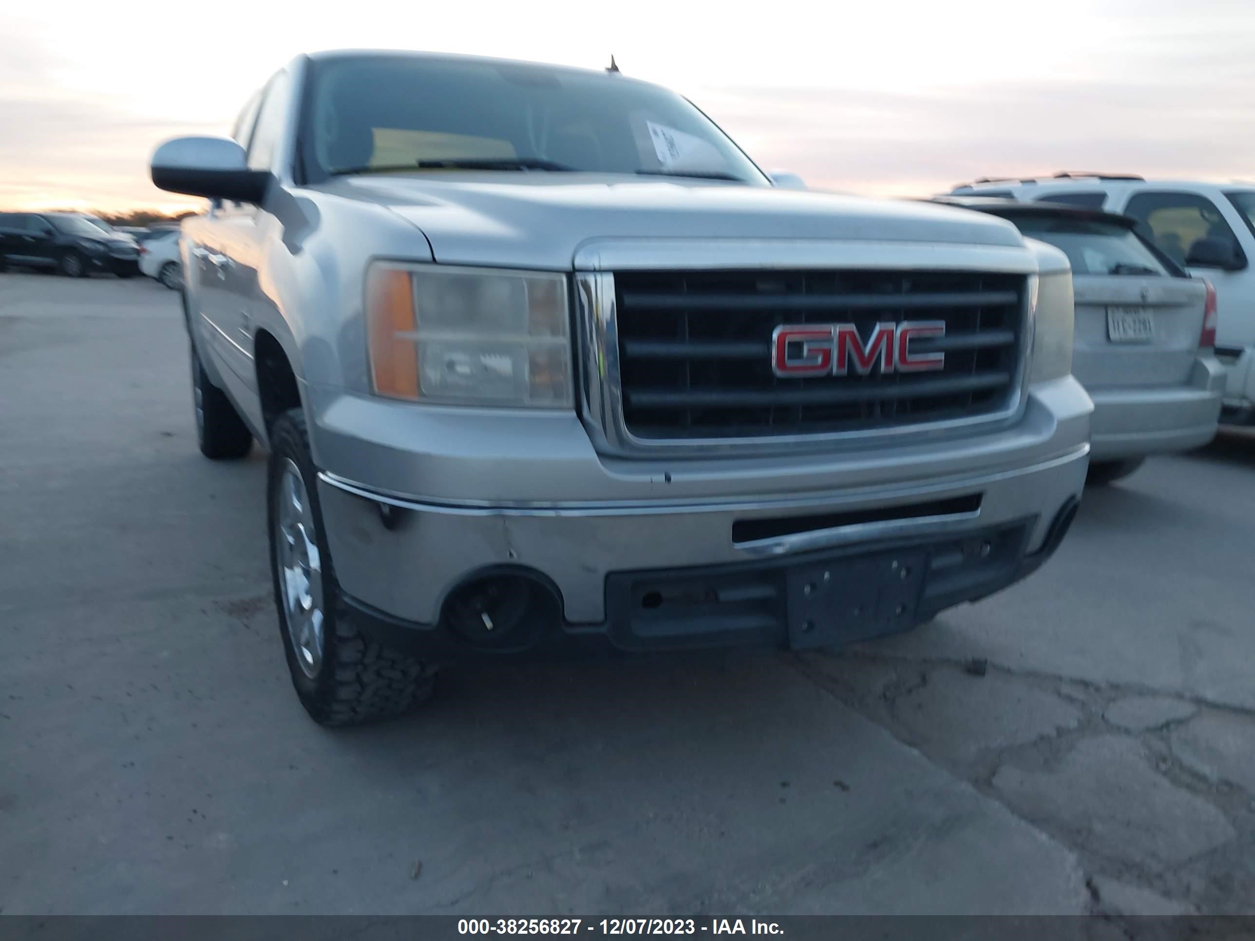 GMC SIERRA 2011 3gtp1ve03bg138616