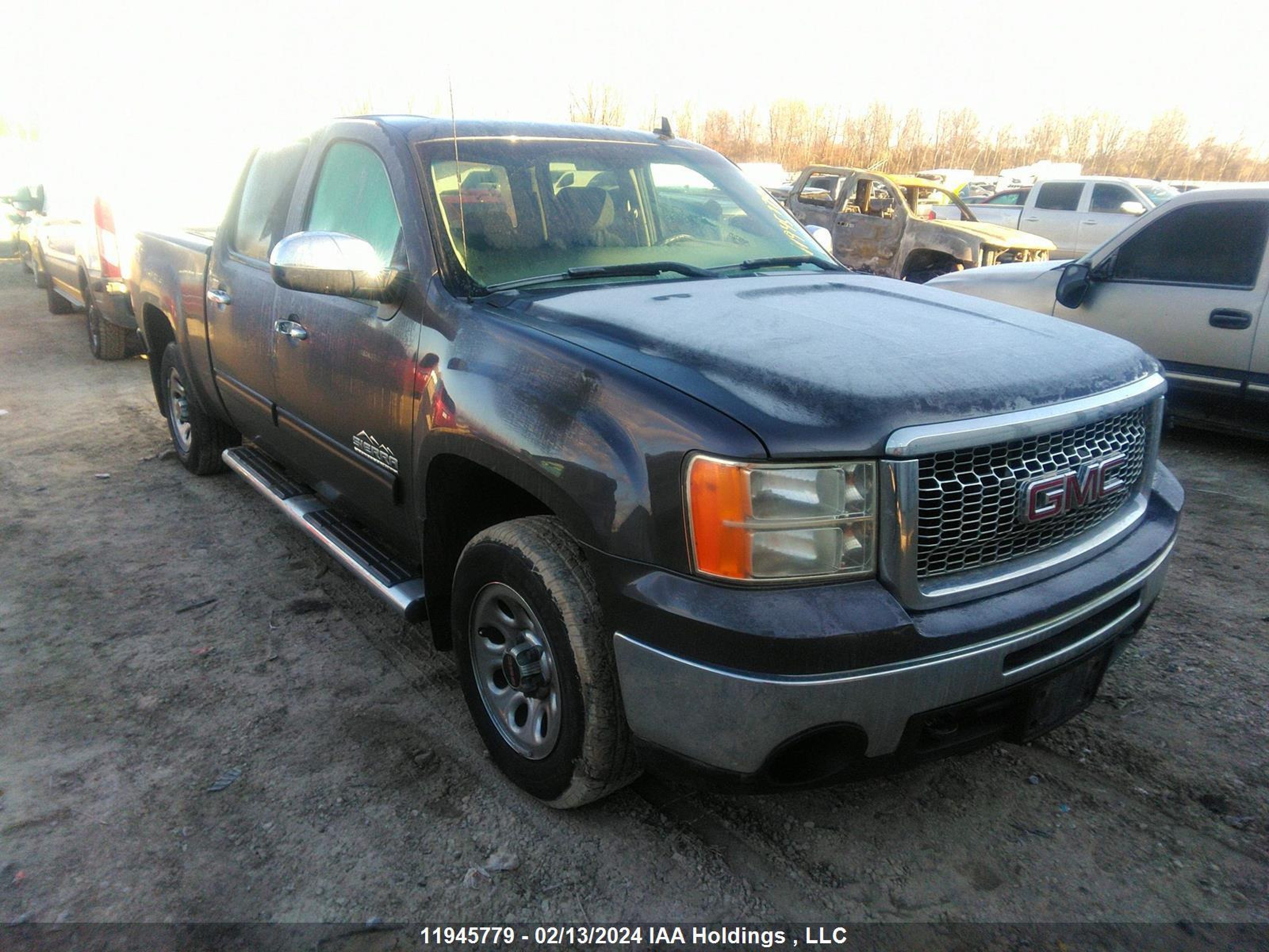 GMC SIERRA 2011 3gtp2uea1bg298459