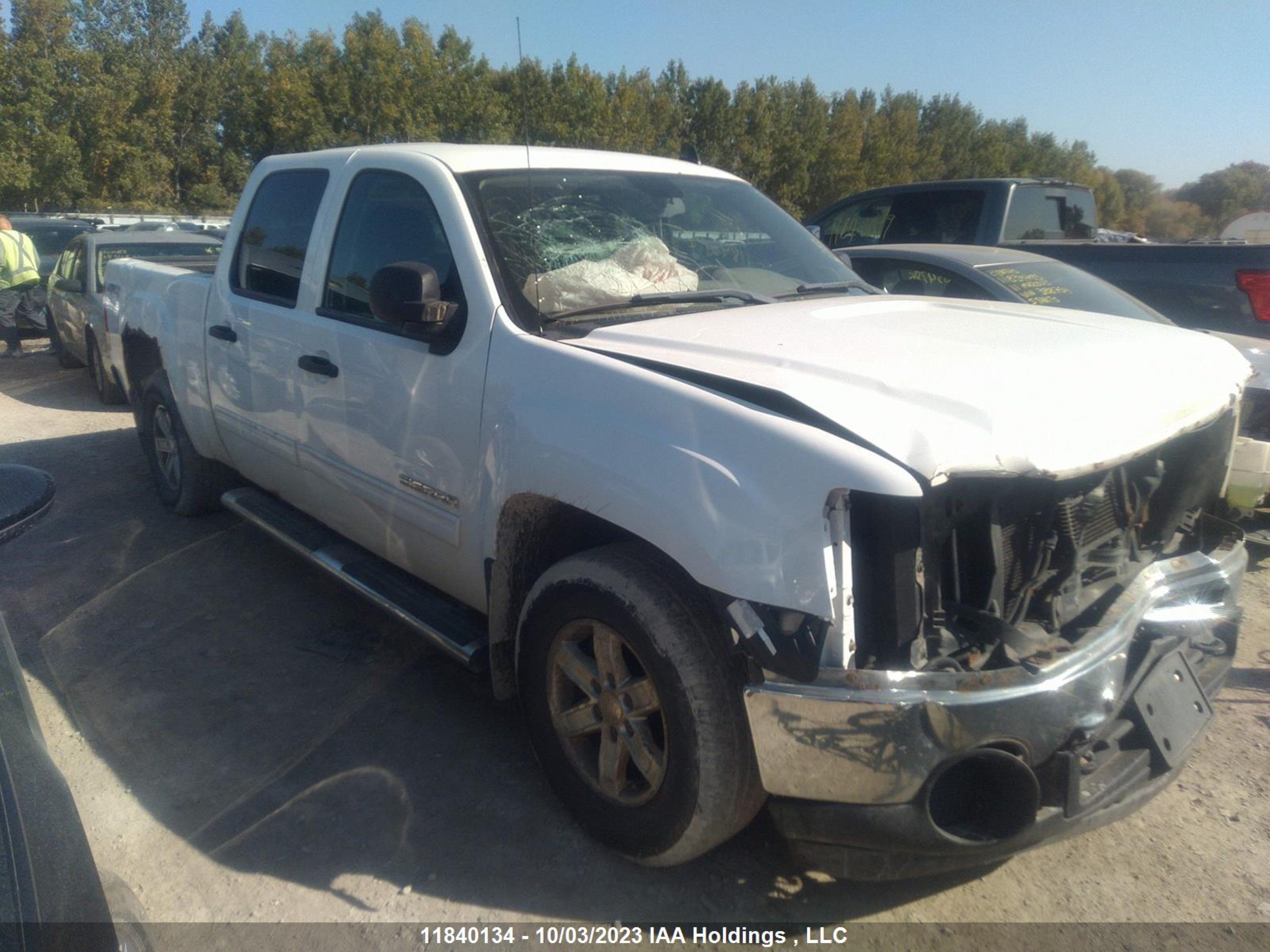 GMC SIERRA 2011 3gtp2uea5bg158320