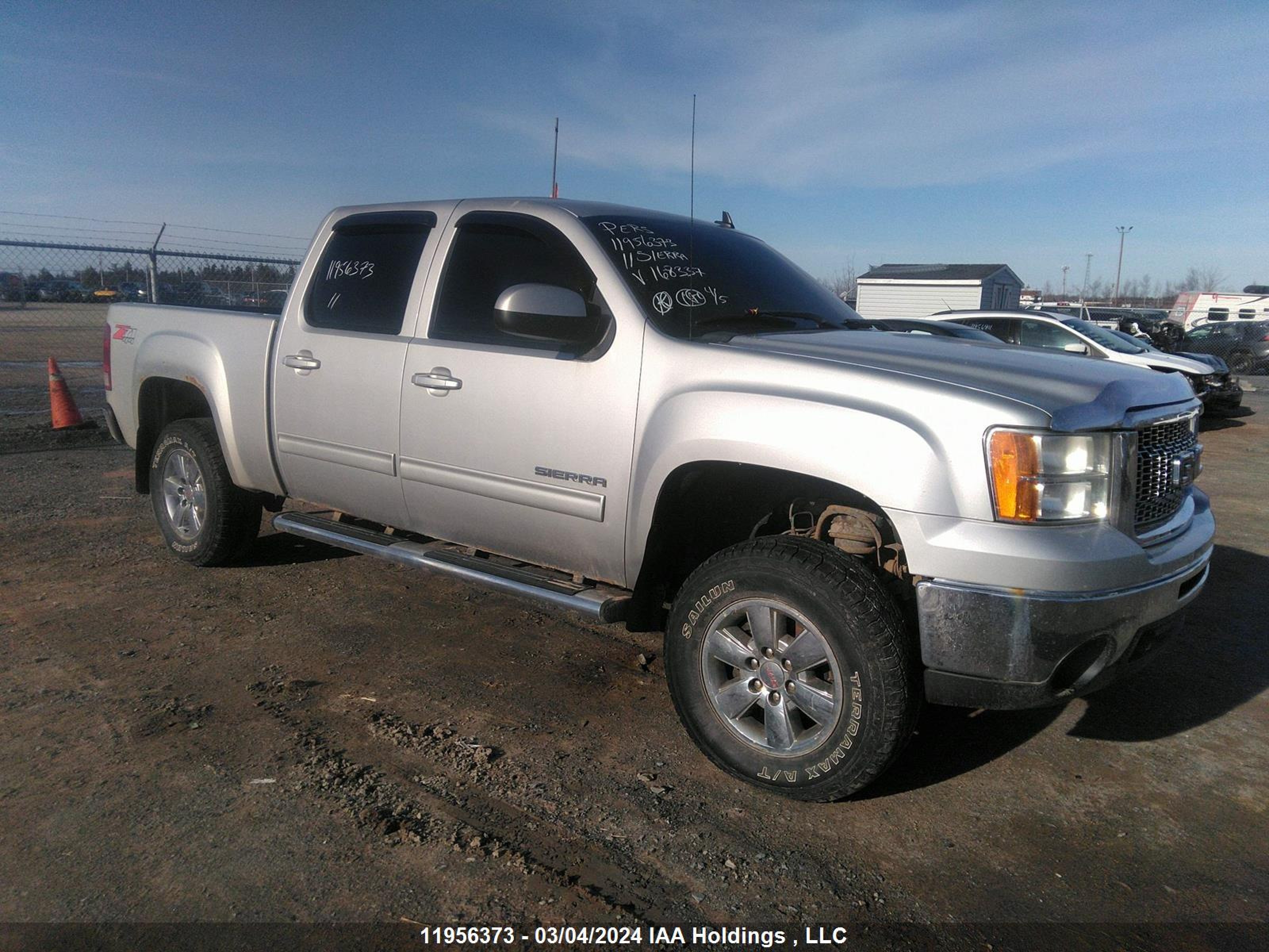 GMC SIERRA 2011 3gtp2we3xbg168337