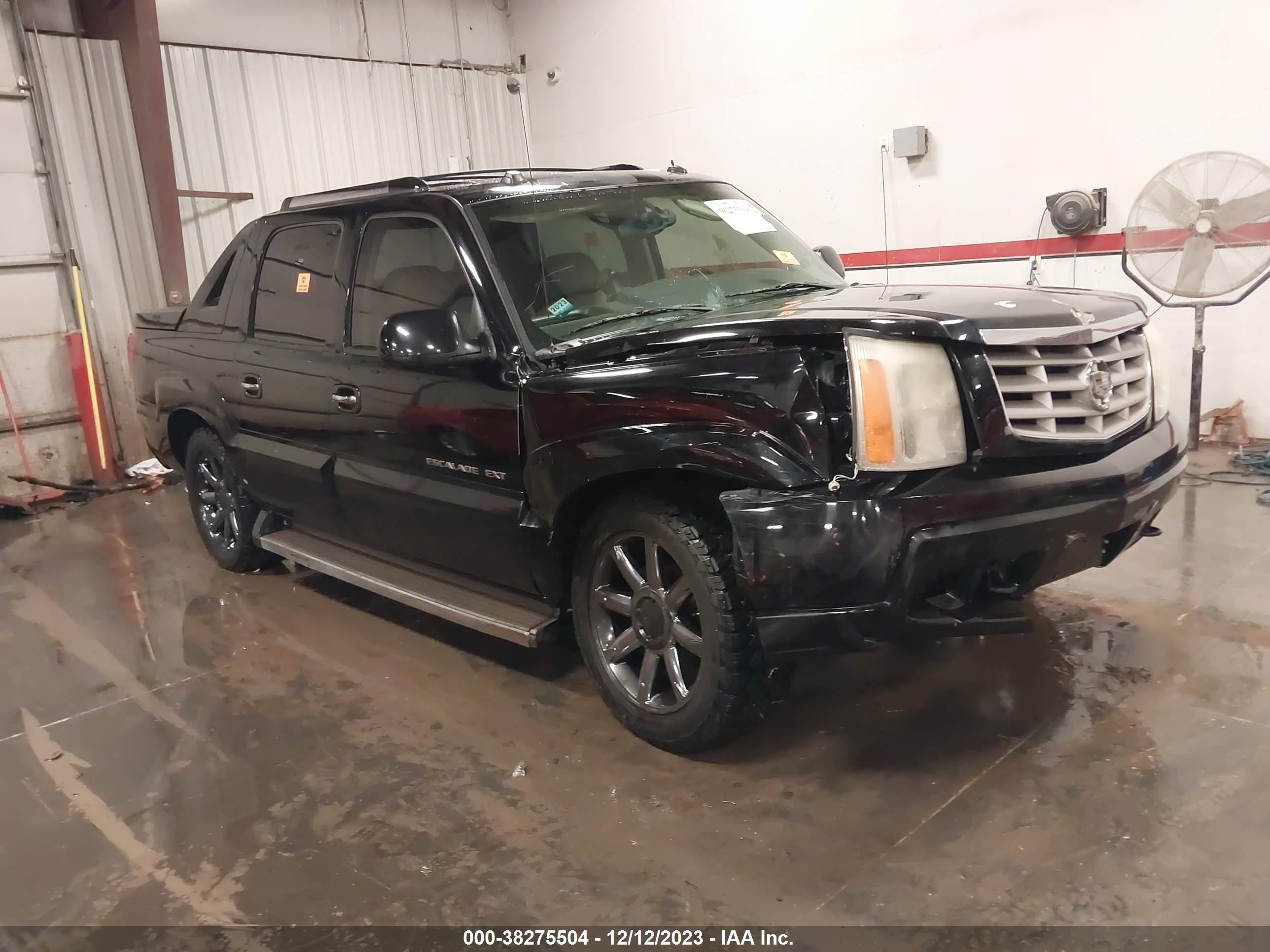 CADILLAC ESCALADE 2005 3gyek62n15g196443