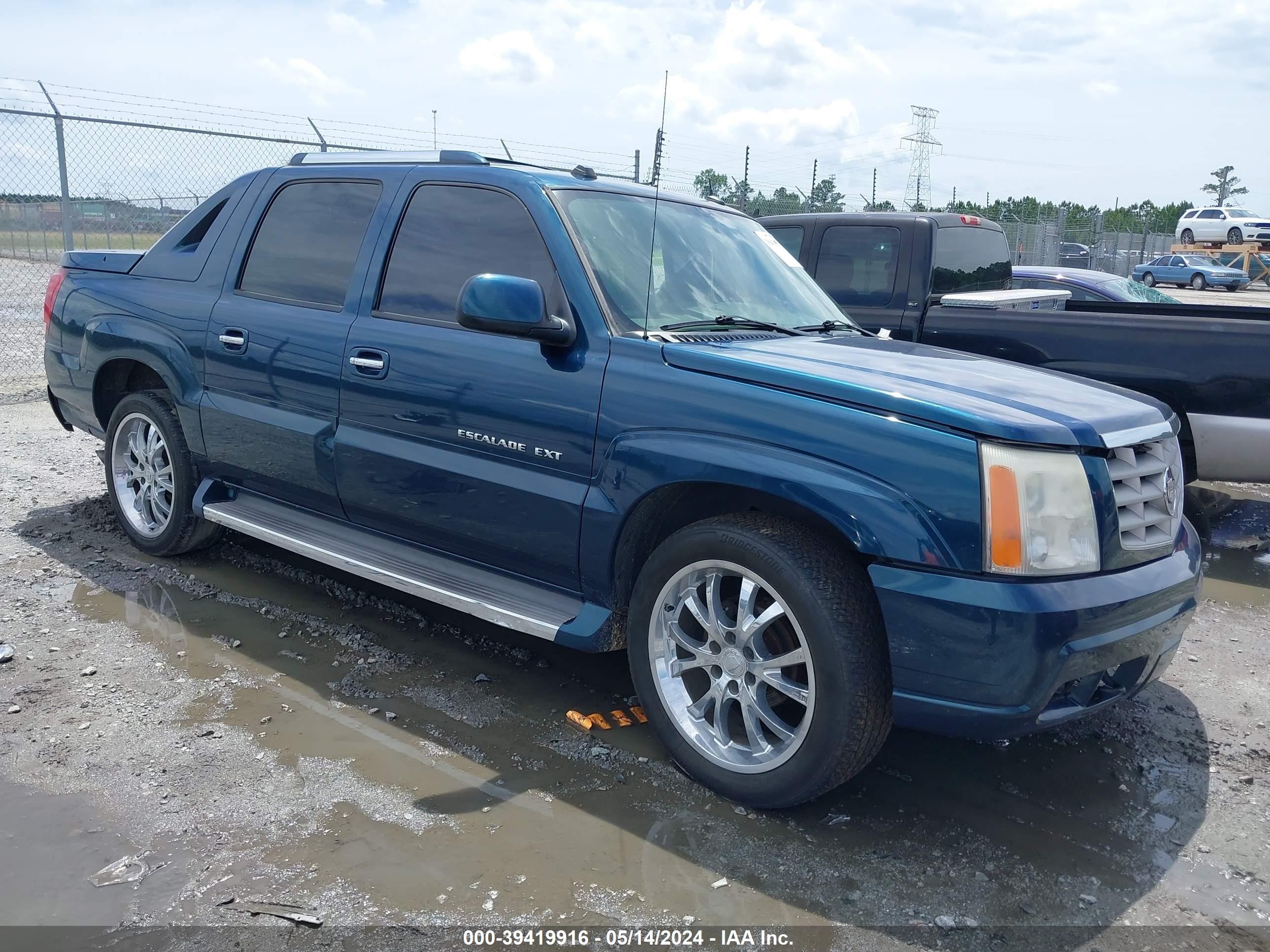 CADILLAC ESCALADE 2005 3gyek62n25g222595