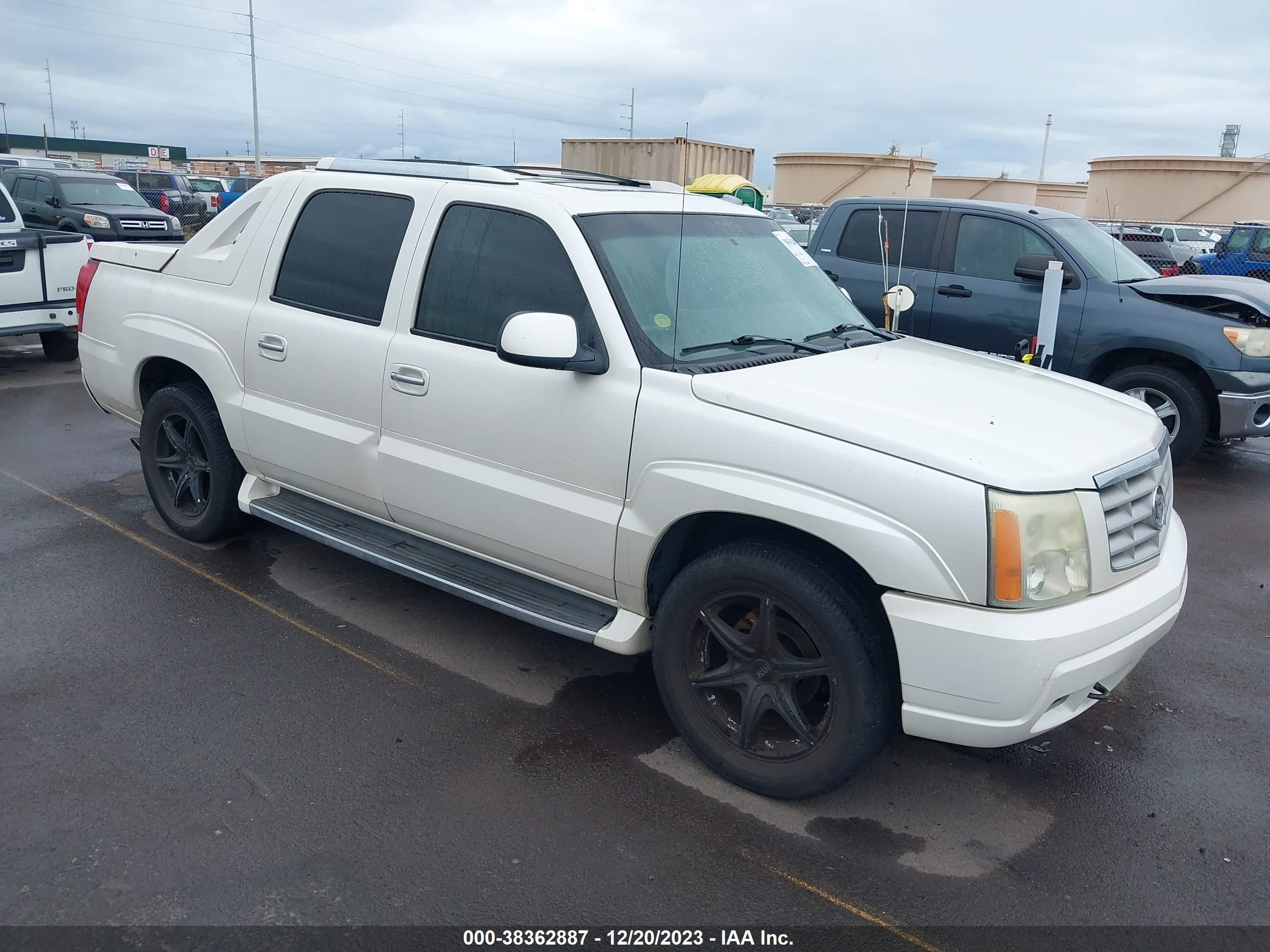 CADILLAC ESCALADE 2004 3gyek62n34g155021