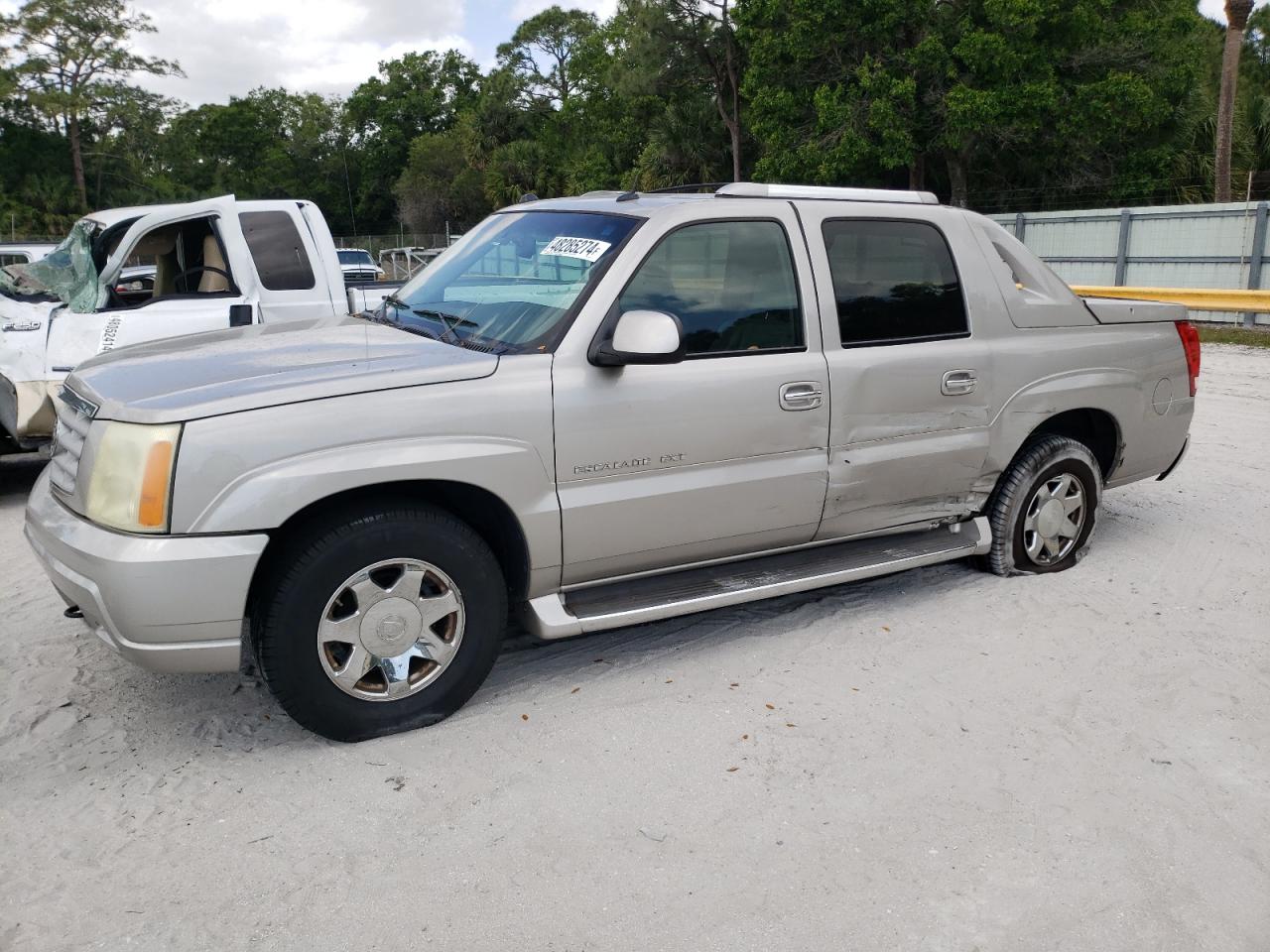 CADILLAC ESCALADE 2004 3gyek62n74g243277