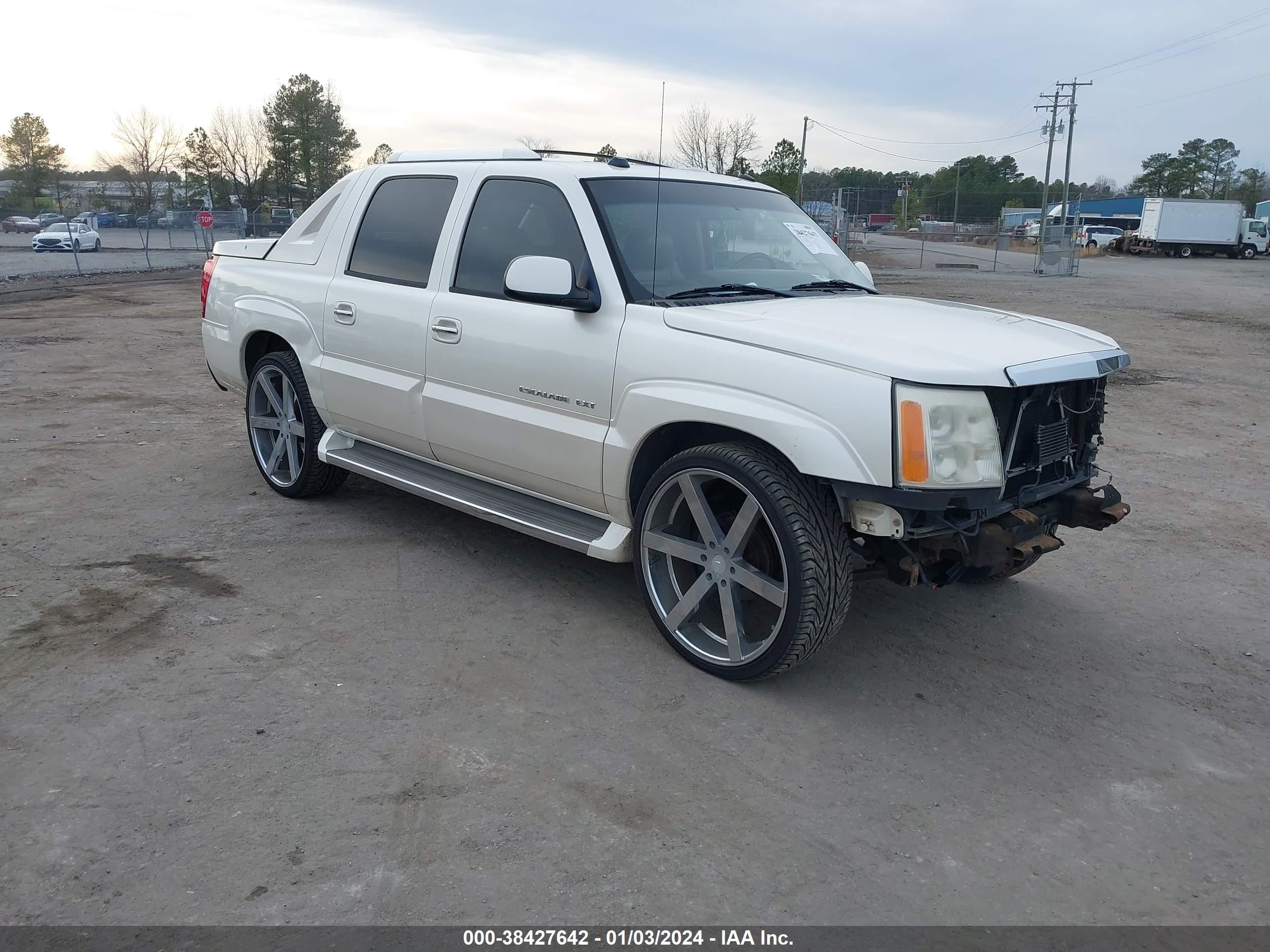 CADILLAC ESCALADE 2005 3gyek62n75g212953