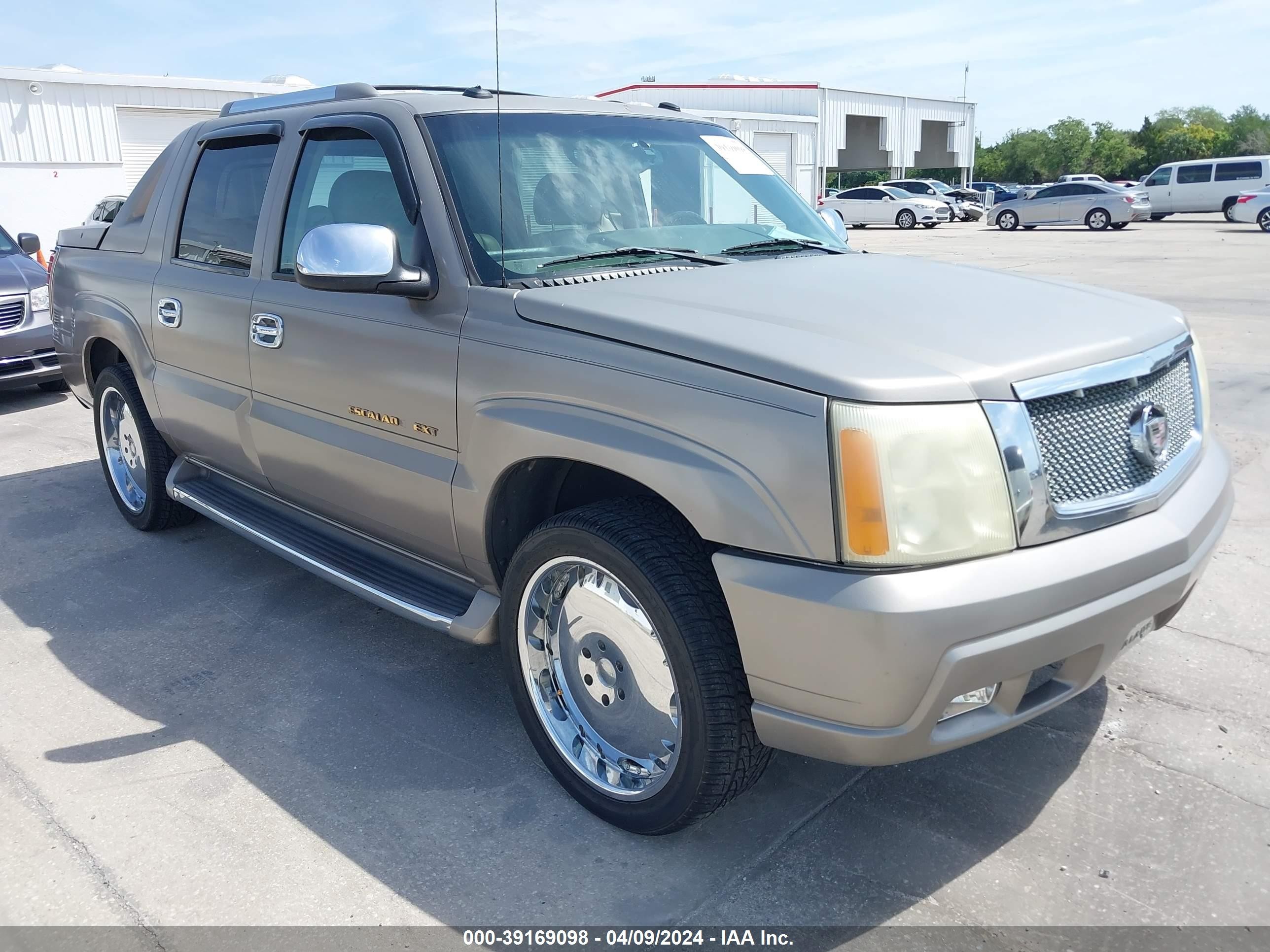 CADILLAC ESCALADE 2003 3gyek63n03g171660