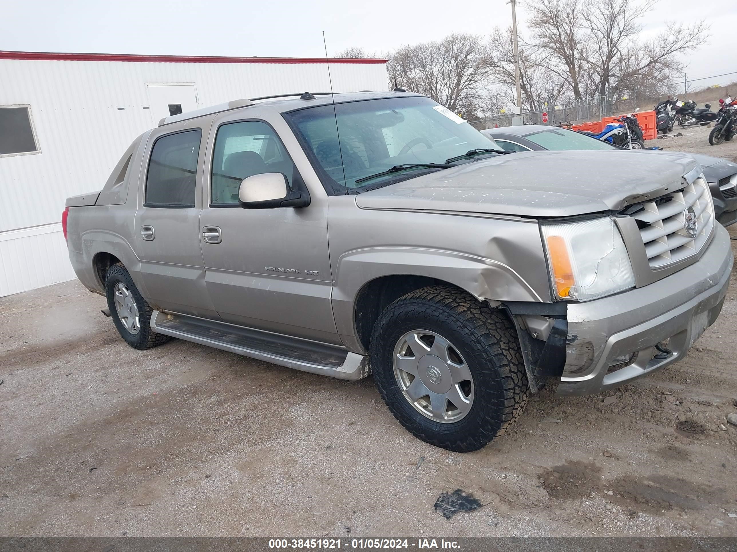 CADILLAC ESCALADE 2003 3gyek63n03g212496