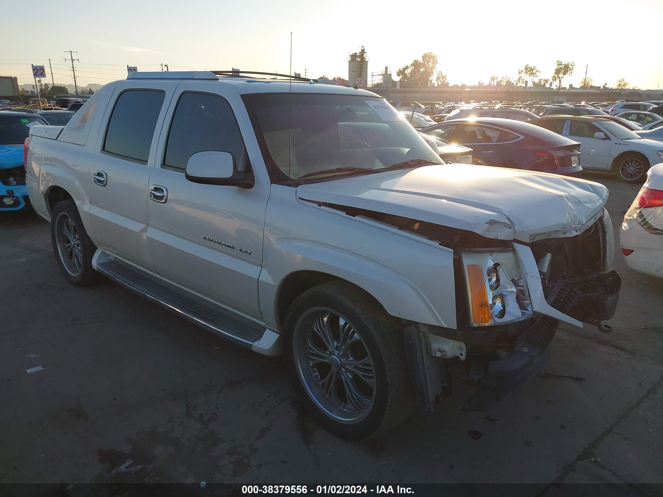 CADILLAC ESCALADE 2002 3gyek63n12g263505