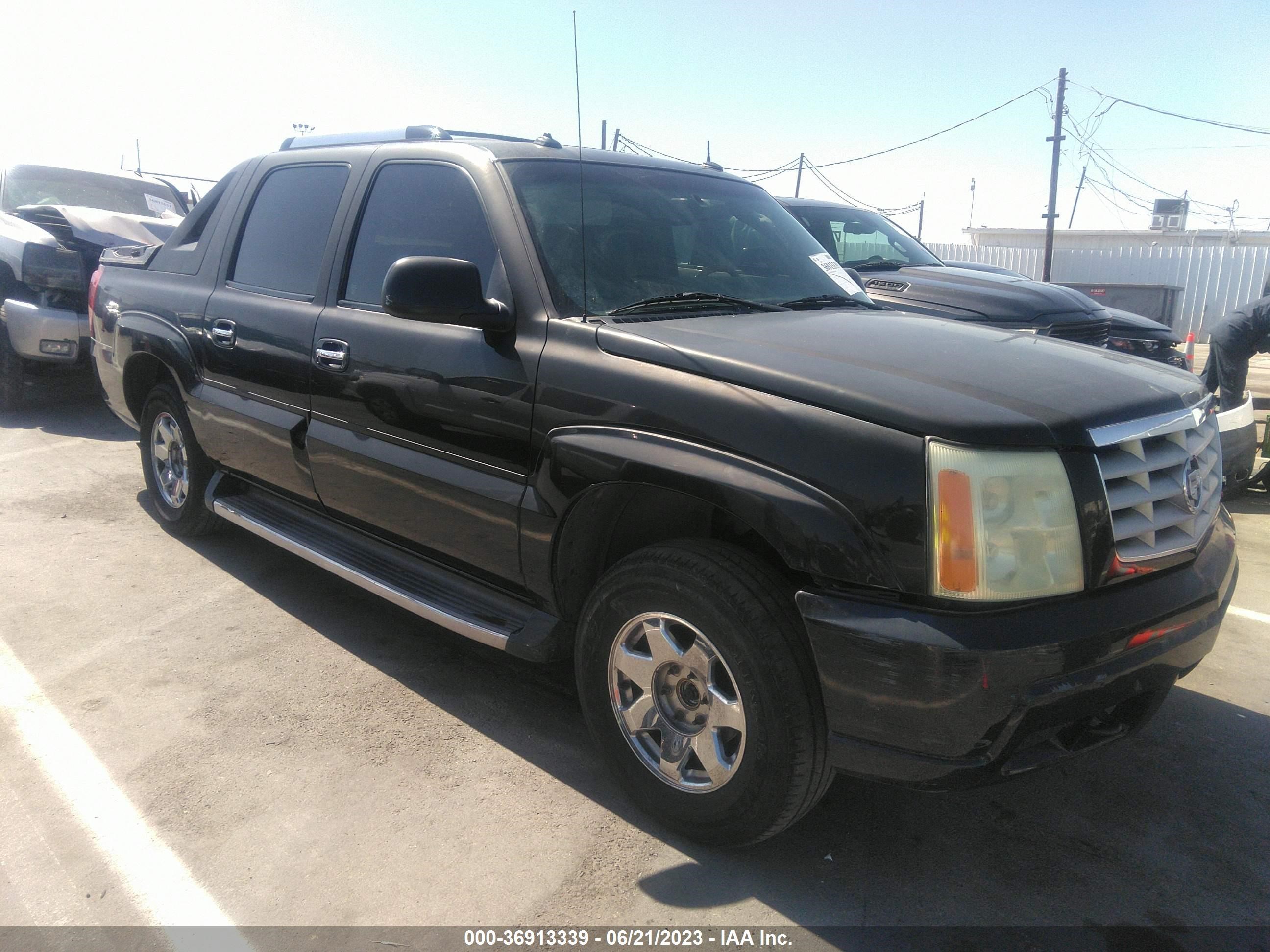 CADILLAC ESCALADE 2003 3gyek63n33g275088