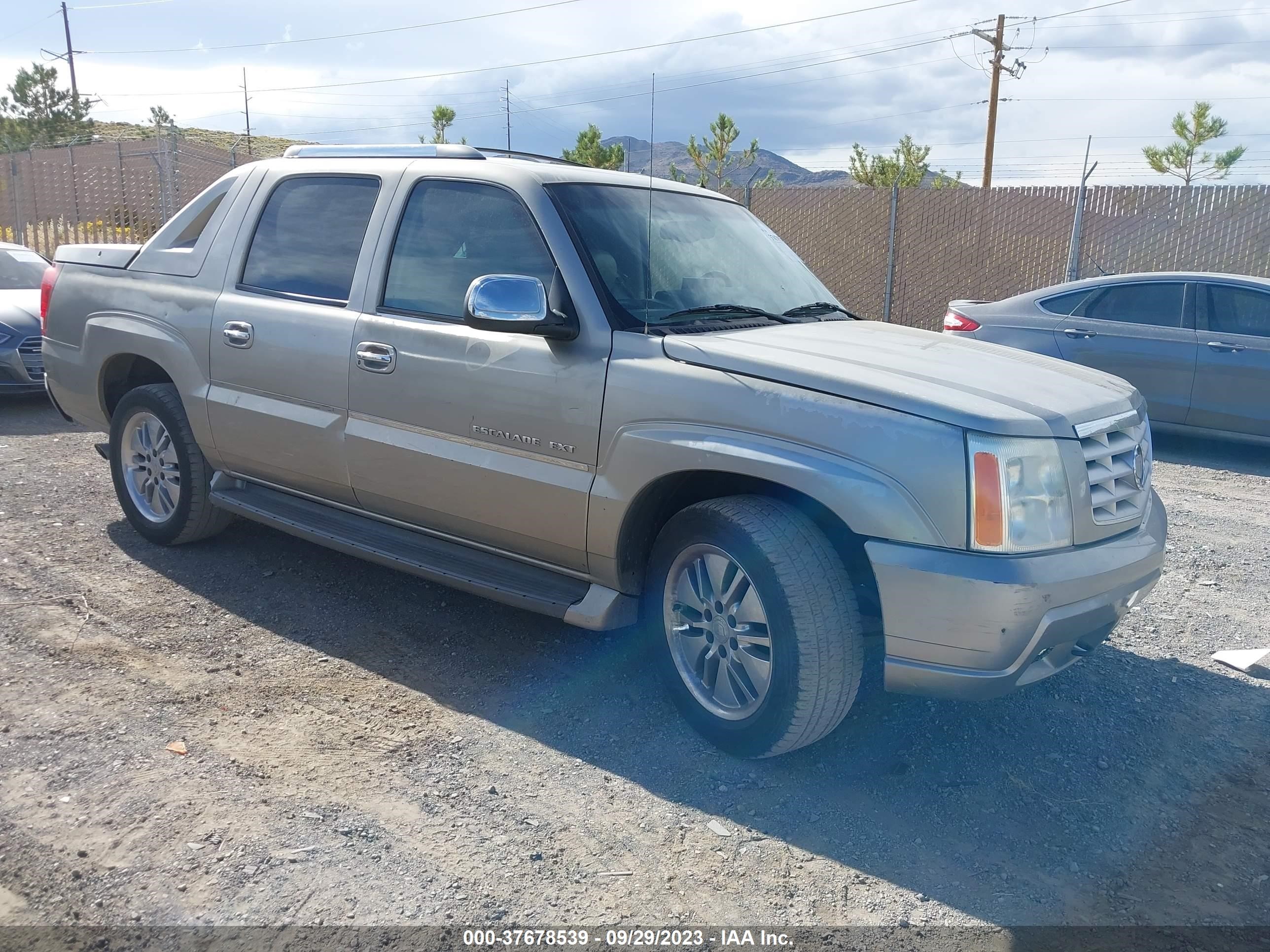 CADILLAC ESCALADE 2002 3gyek63n62g250281