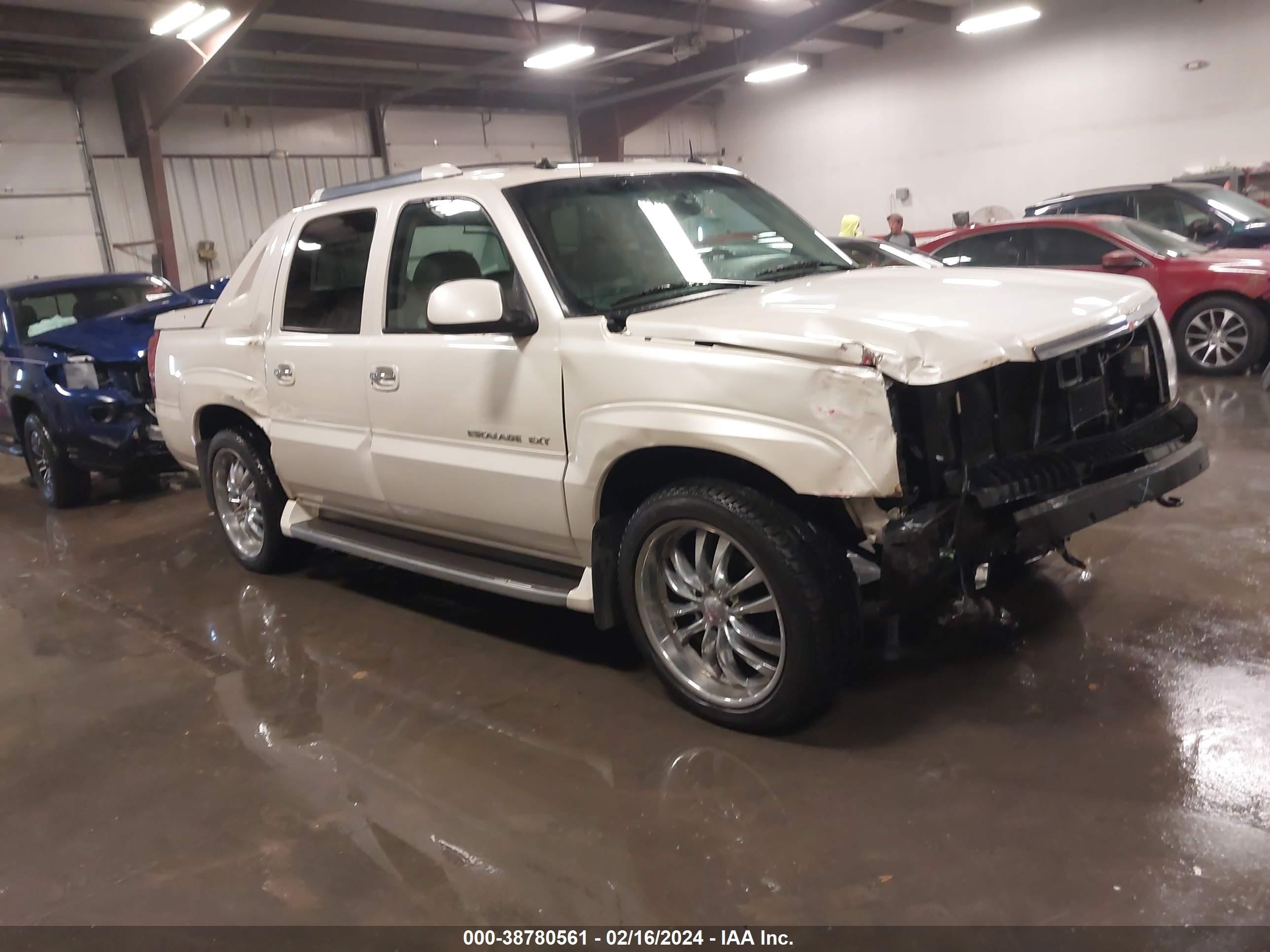 CADILLAC ESCALADE 2003 3gyek63n93g333138