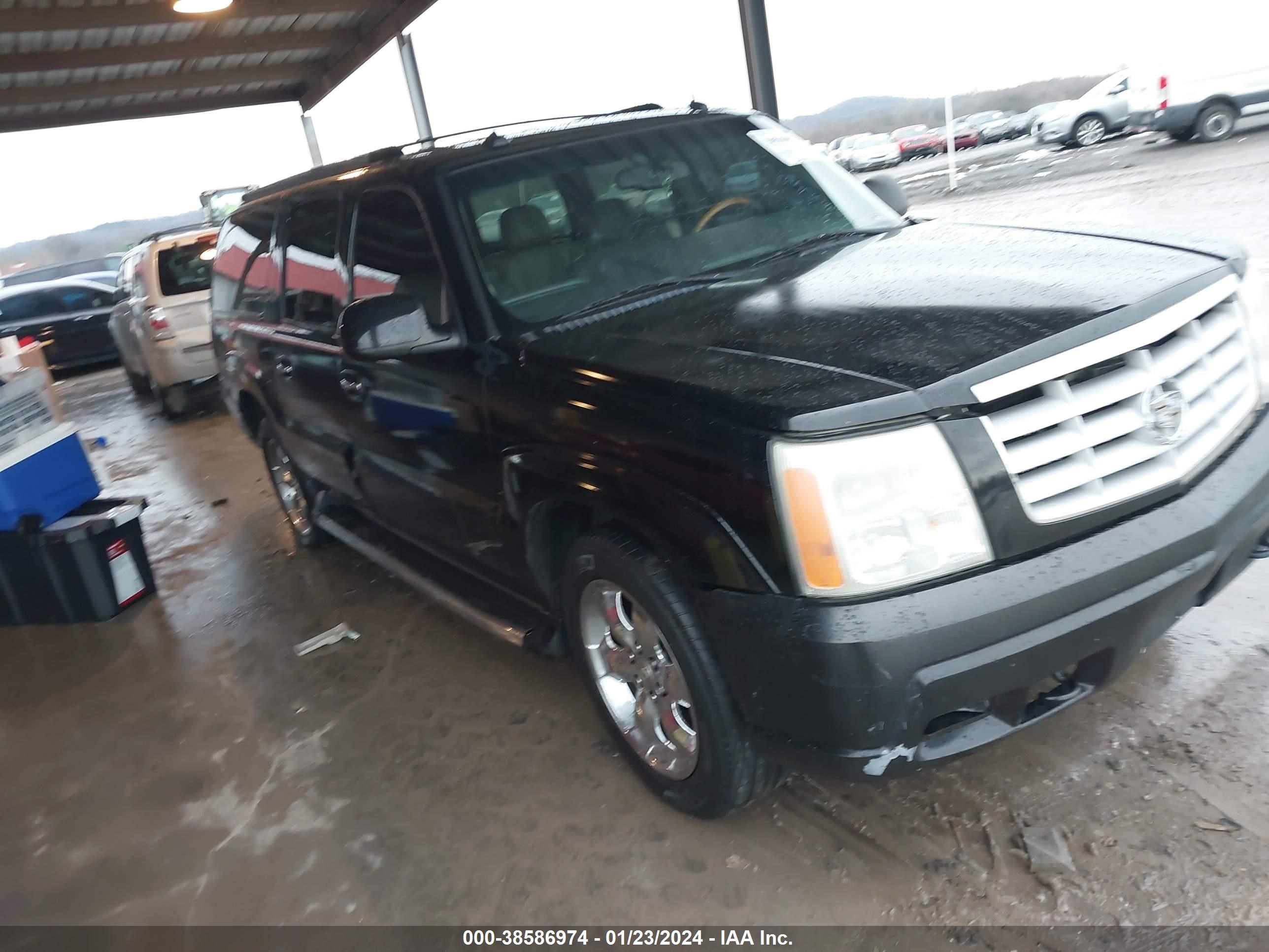 CADILLAC ESCALADE 2003 3gyfk66n53g293673